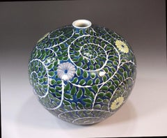 Green Porcelain Vase by Contemporary Japanese Master Artist