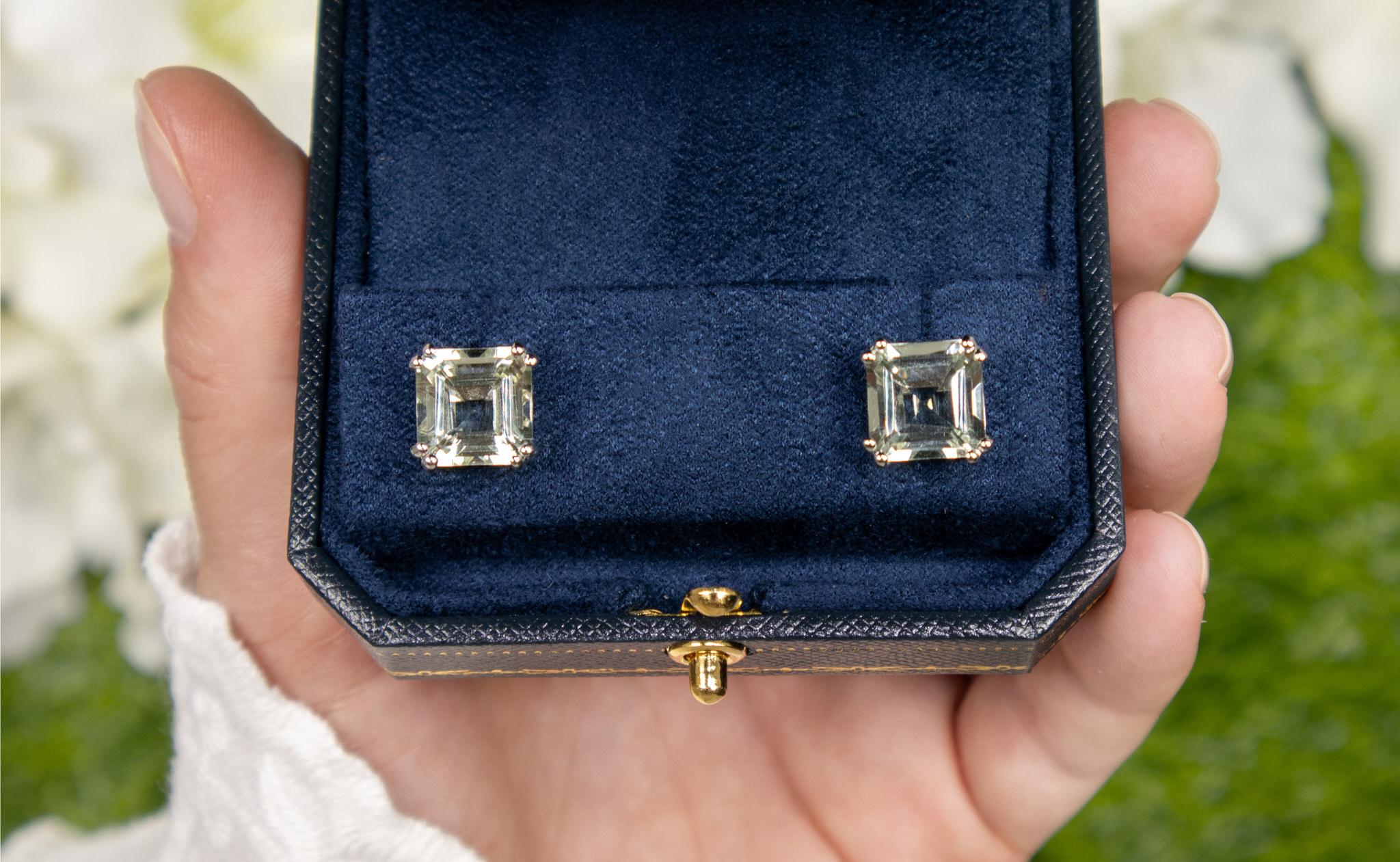 Contemporary Green Prasiolite Stud Earrings 9 Carats For Sale