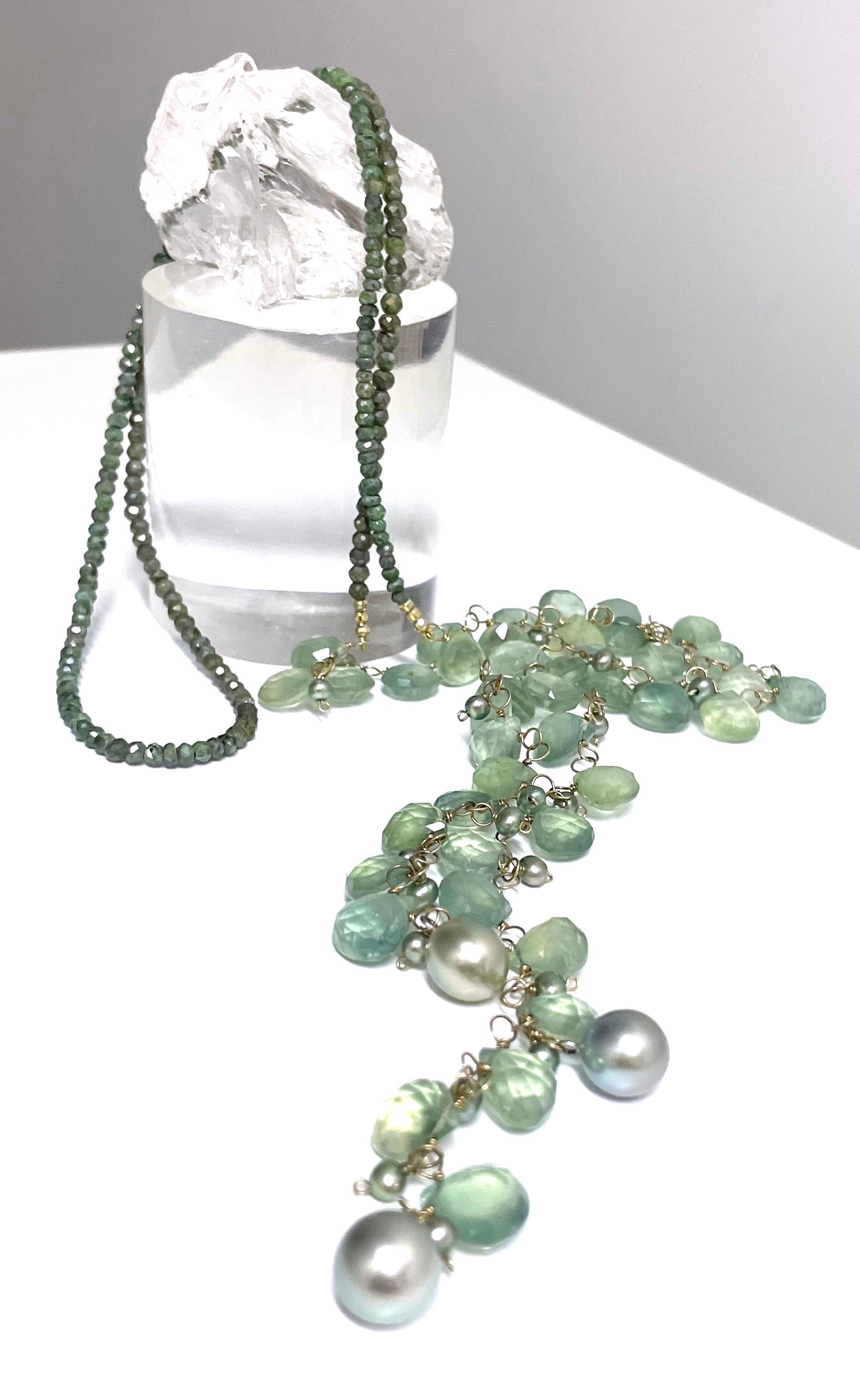Green Prehnite with Silverite and Tahitian Pearls Paradizia Lariat Necklace For Sale 4