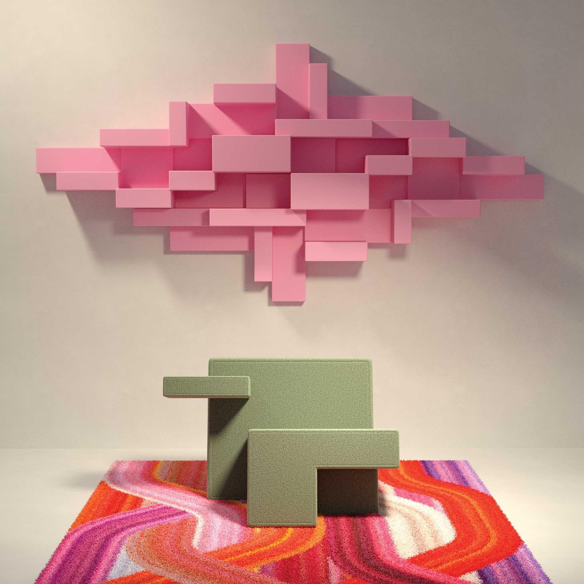 El sillón Primitive, que juega con la asimetría de los volúmenes primarios, está fabricado con una estructura acolchada y revestido con una tela de color melange.

