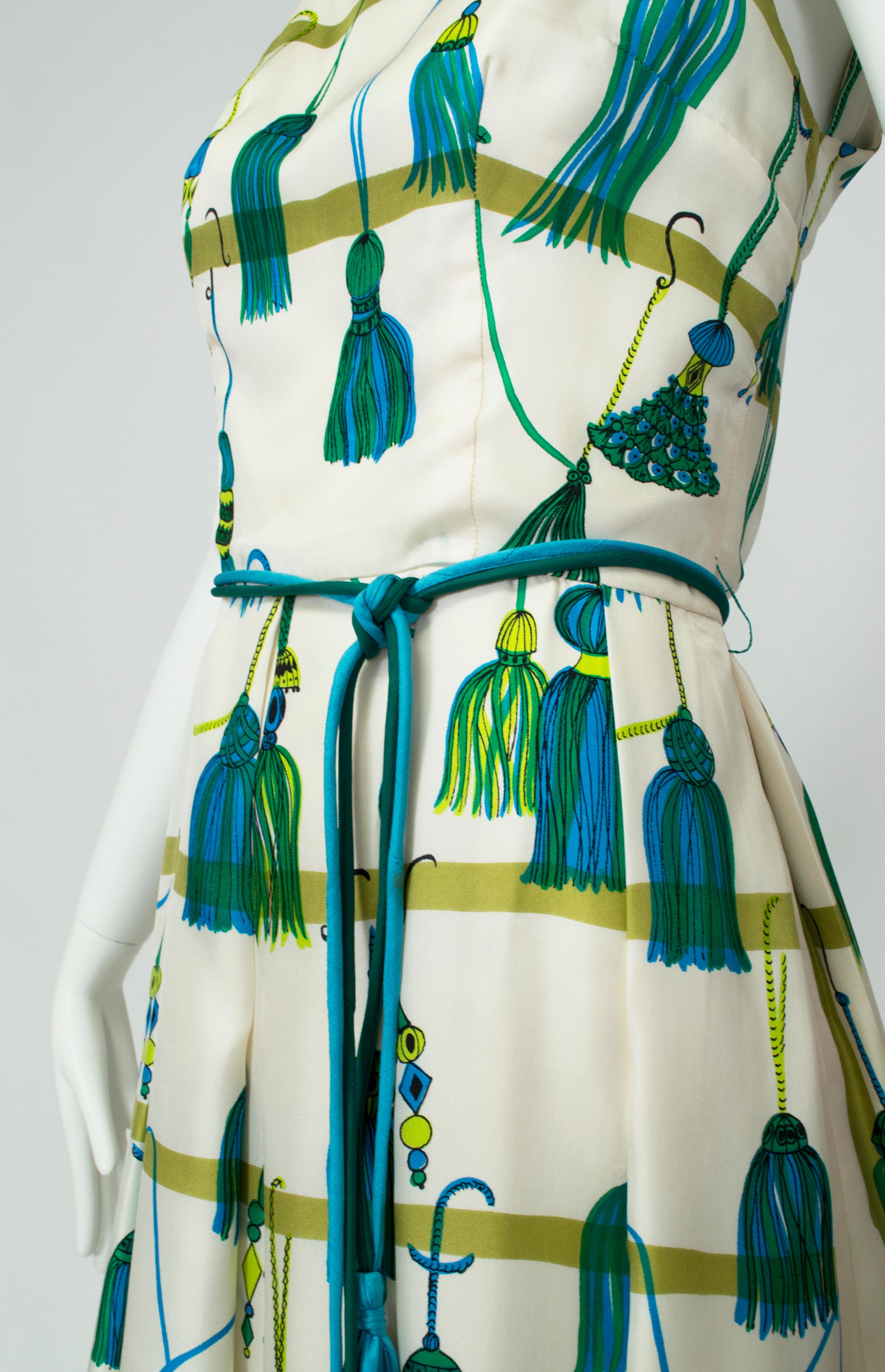 Green Printed Silk Christmas Ornament Cocktail Dress with Tassel Belt - M, 1960s For Sale 2