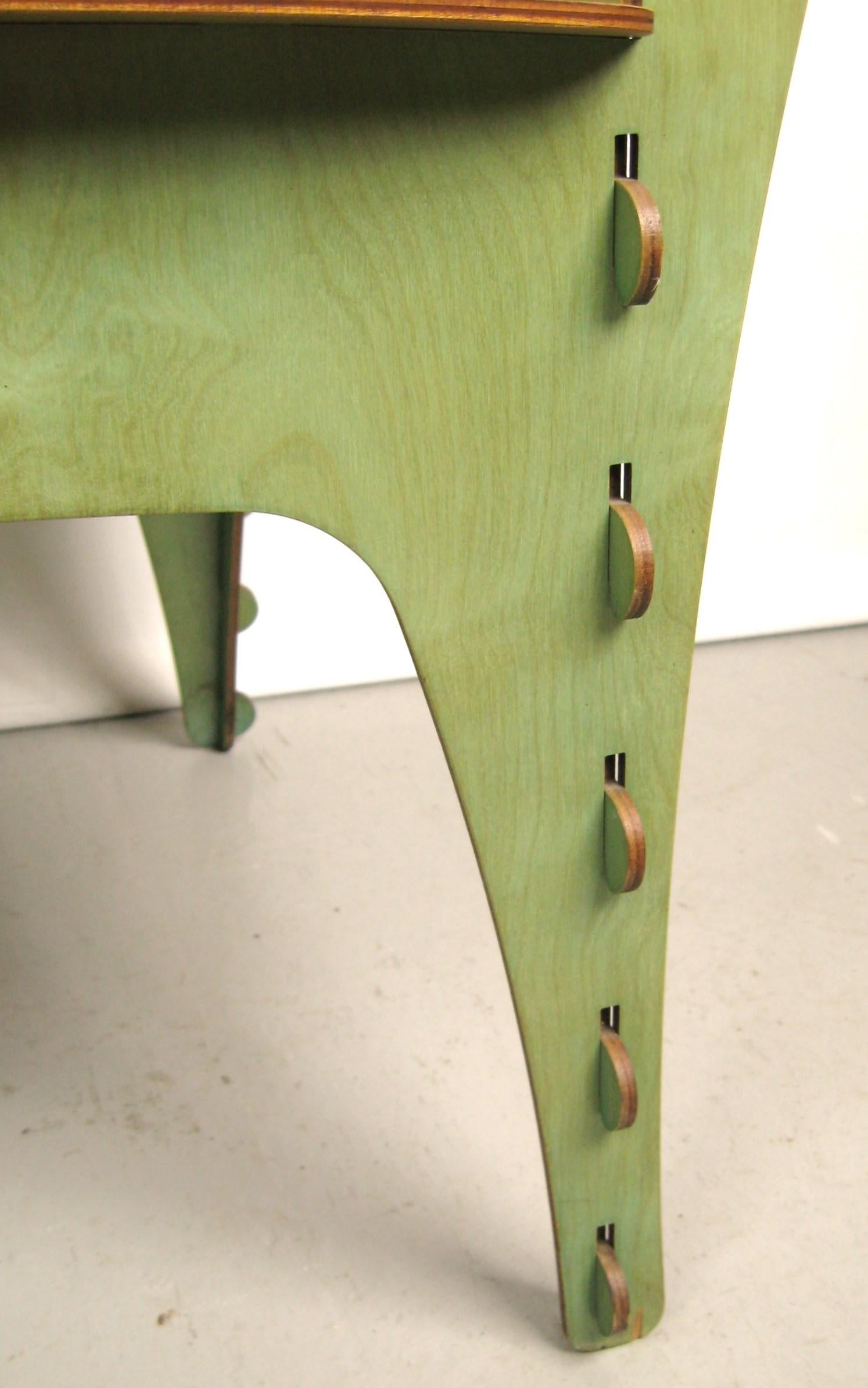 Green Puzzle Chair by David Kawecki San Francisco Bend Plywood In Good Condition For Sale In Wallkill, NY