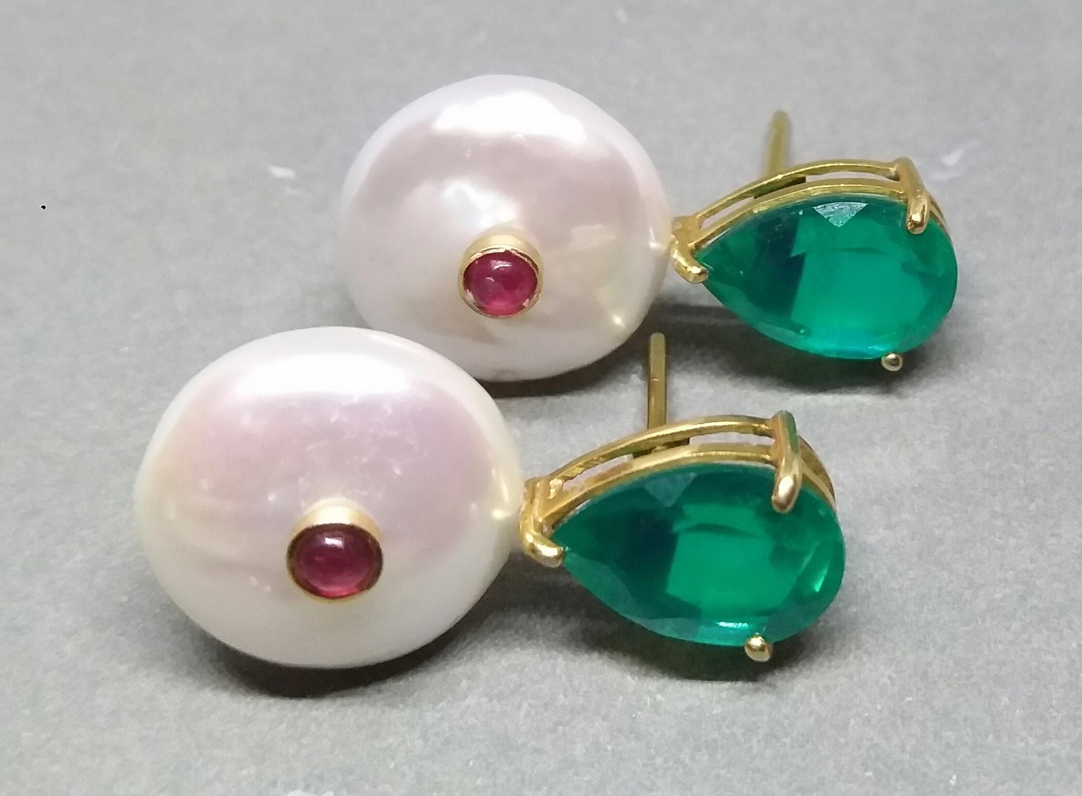 Green Quartz Baroque Fresh Water Pearls Ruby Cab 14 Karat Gold Stud Earrings For Sale 5
