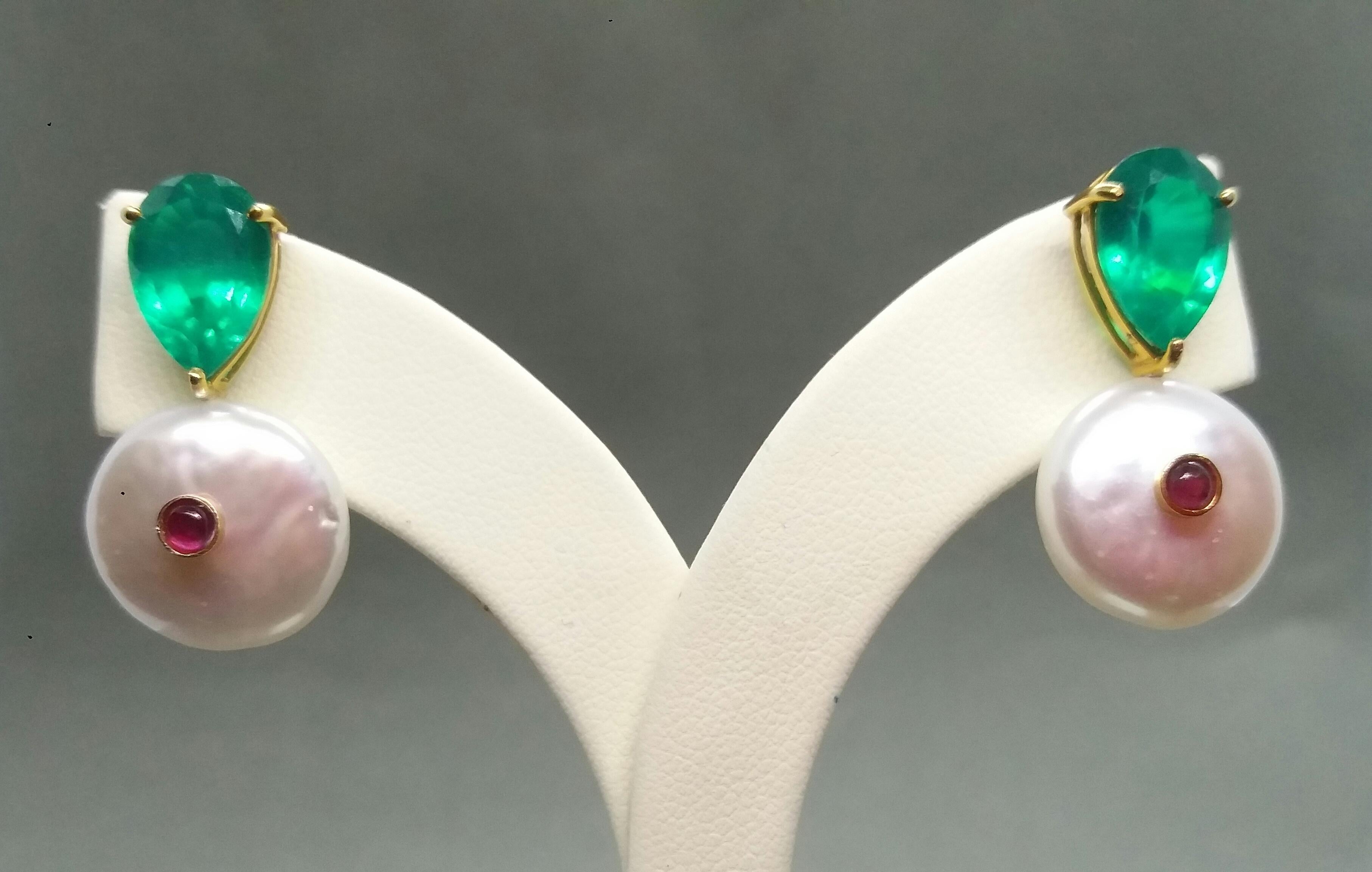 Green Quartz Baroque Fresh Water Pearls Ruby Cab 14 Karat Gold Stud Earrings For Sale 1