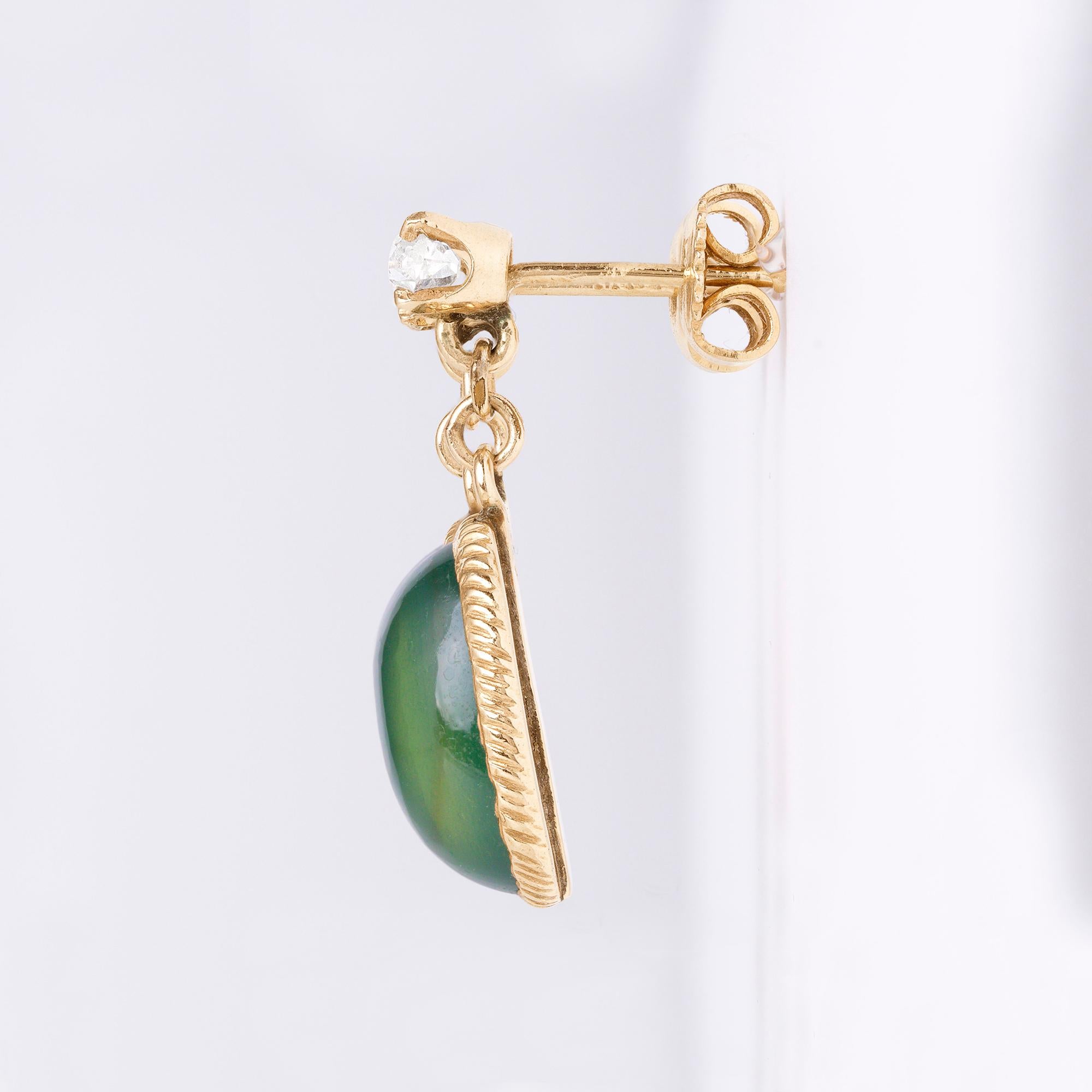Pendientes colgantes de cabujón de cuarzo verde y diamante talla mina antigua de 0,55 quilates 14K Artesano en venta
