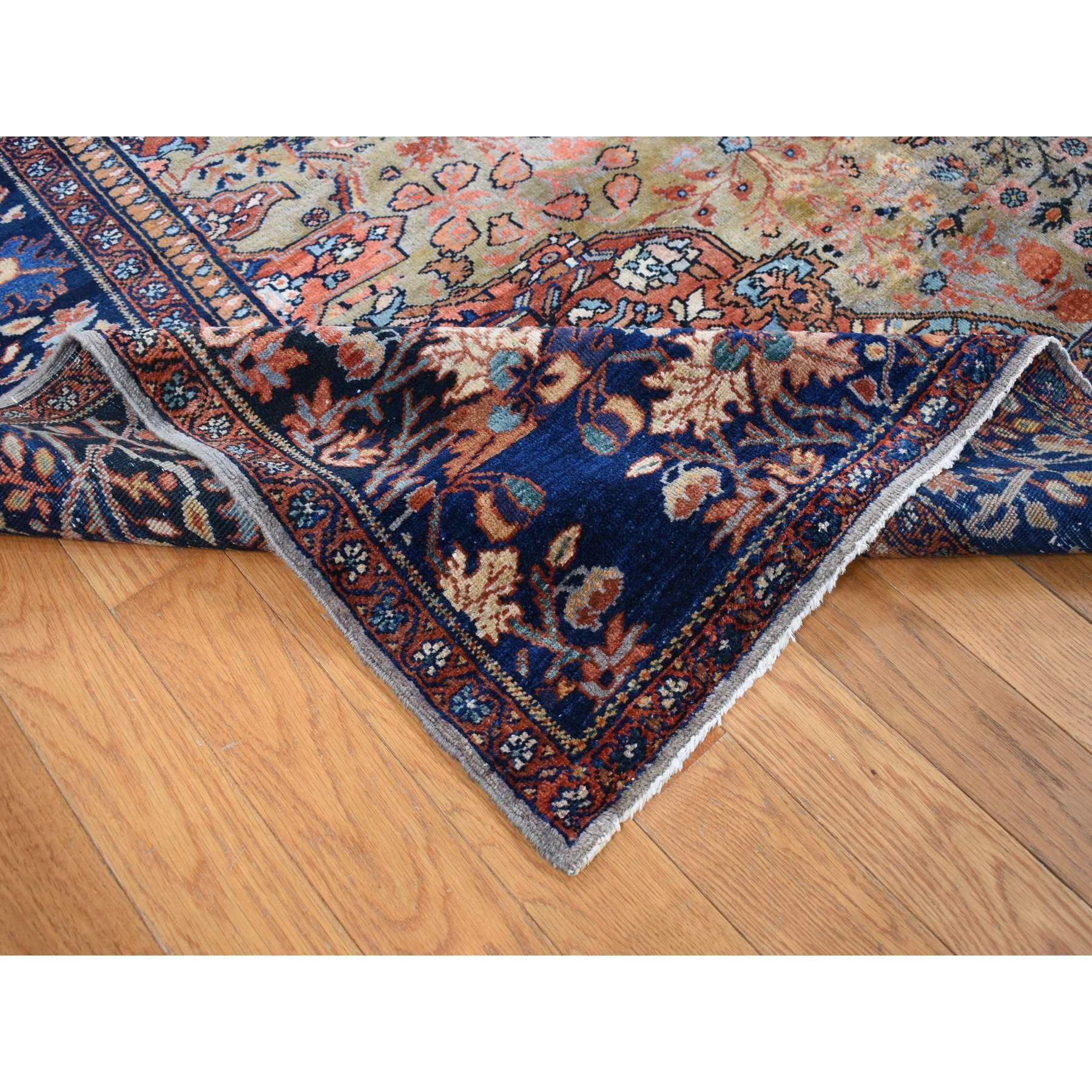Green Rare Antique Persian Sarouk Fereghan Hand Knotted Wool Even Wear Clean Rug In Fair Condition For Sale In Carlstadt, NJ