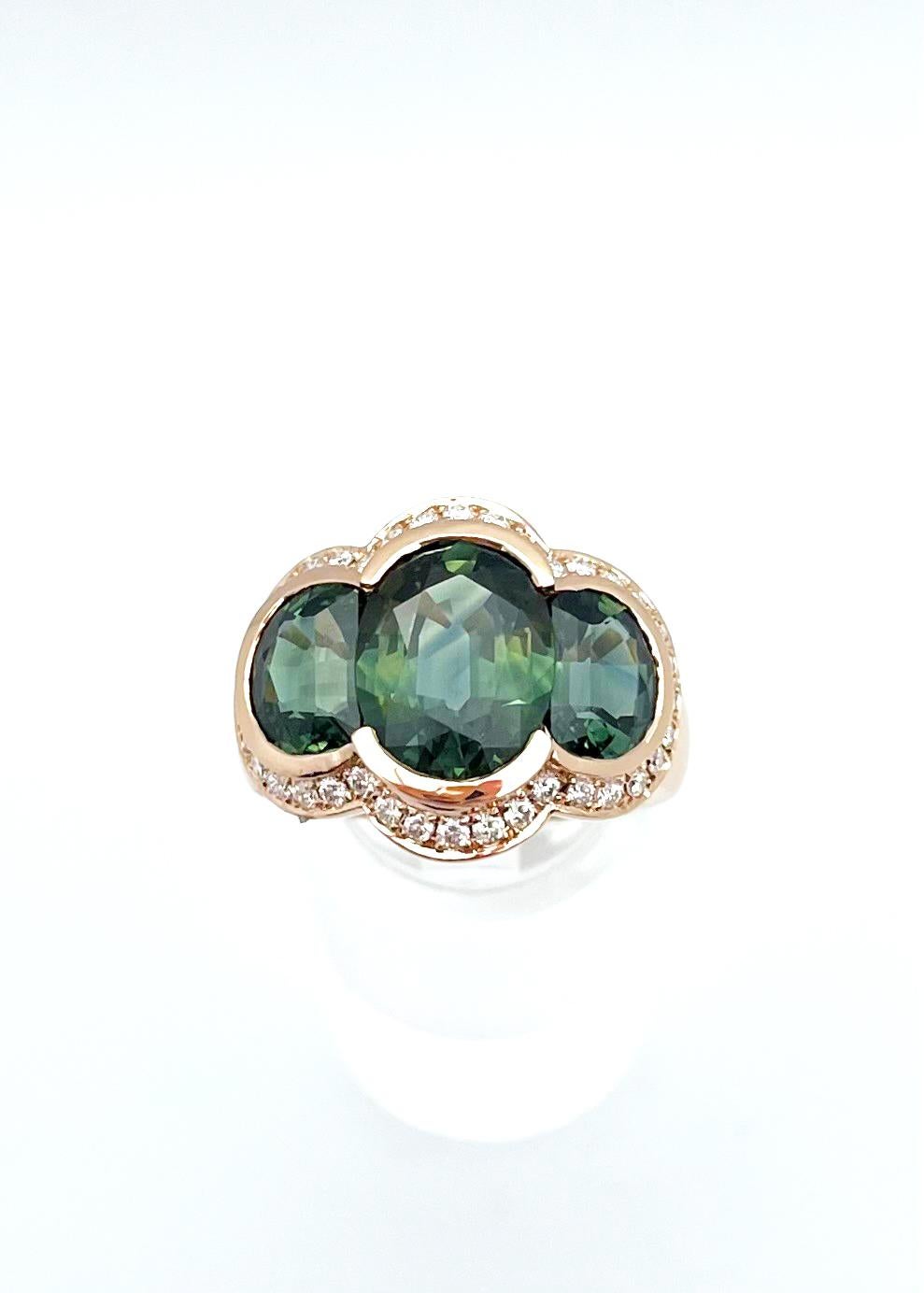 Anello con zaffiro verde e diamanti incastonati in oro rosa 18 carati in vendita 8