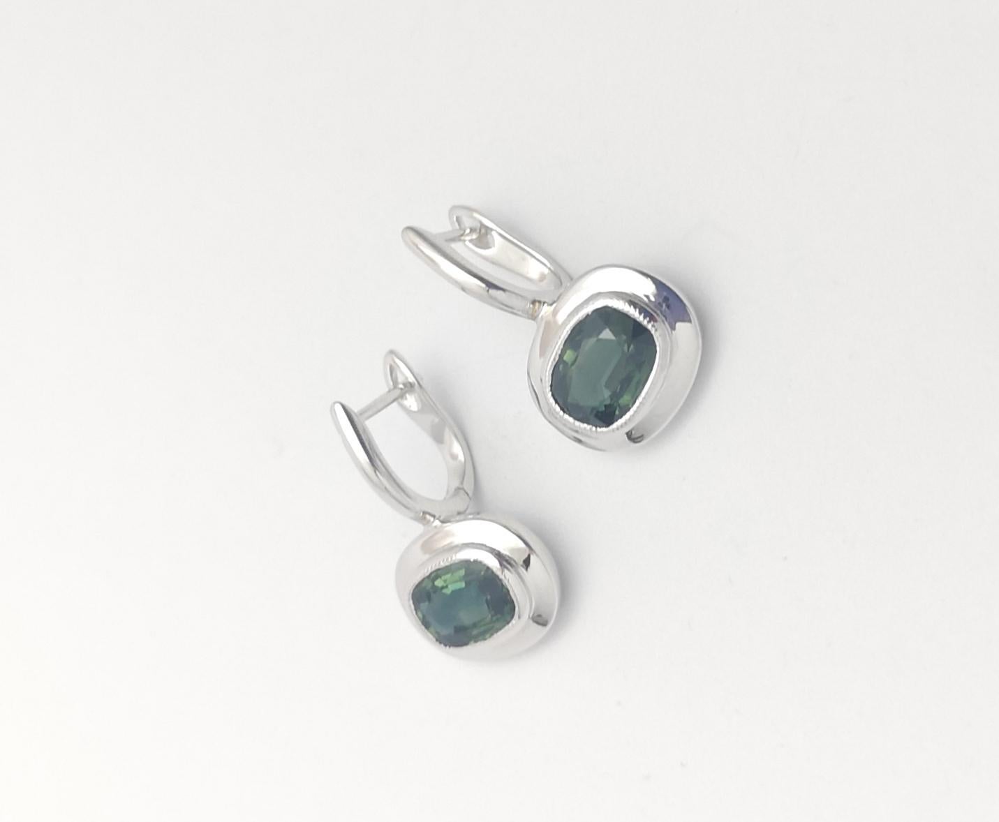 Green Sapphire Earrings set in 18K White Gold Settings For Sale 1
