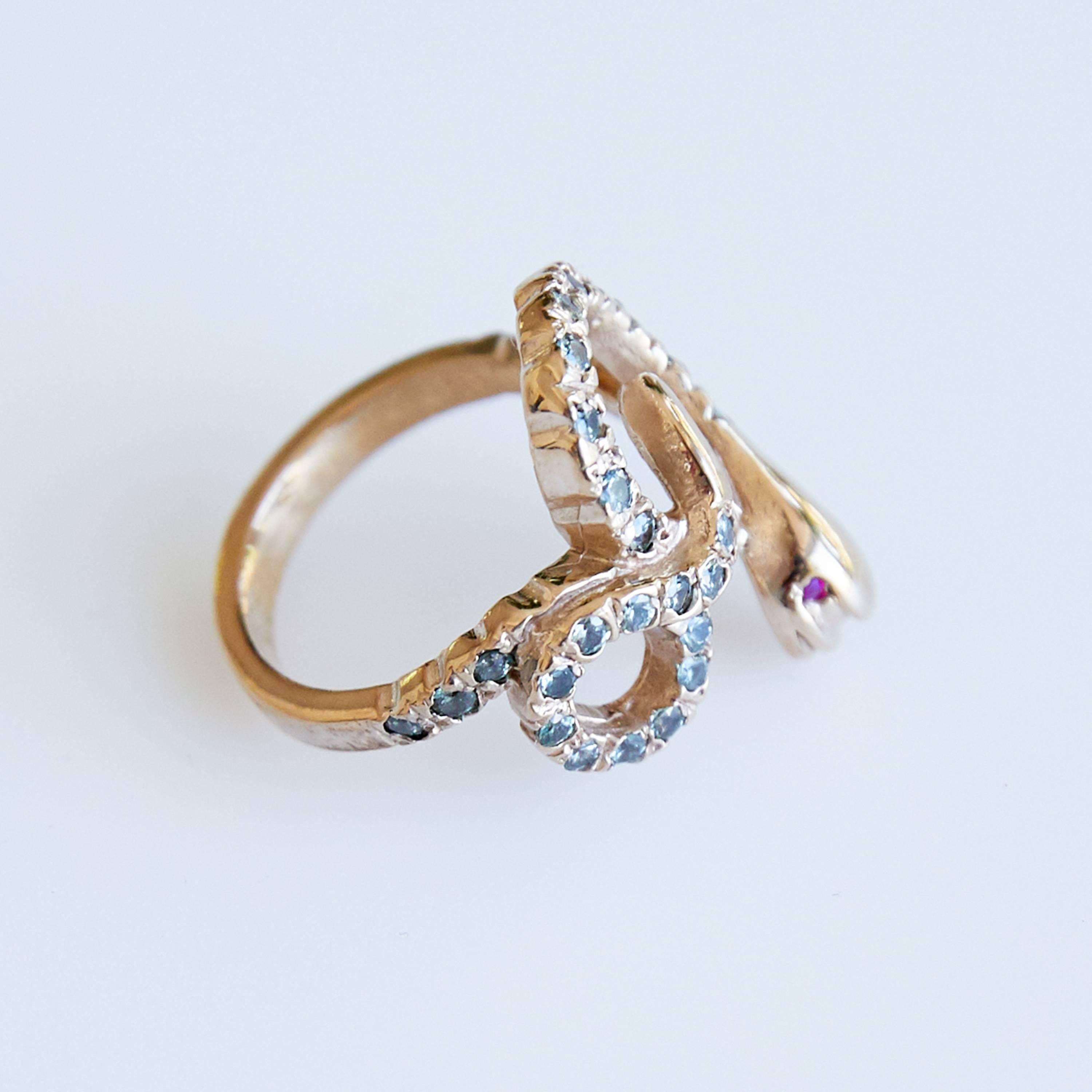 Brilliant Cut Green Sapphire Ruby Eyes Gold Snake Ring Cocktail Animal Victorian Style For Sale