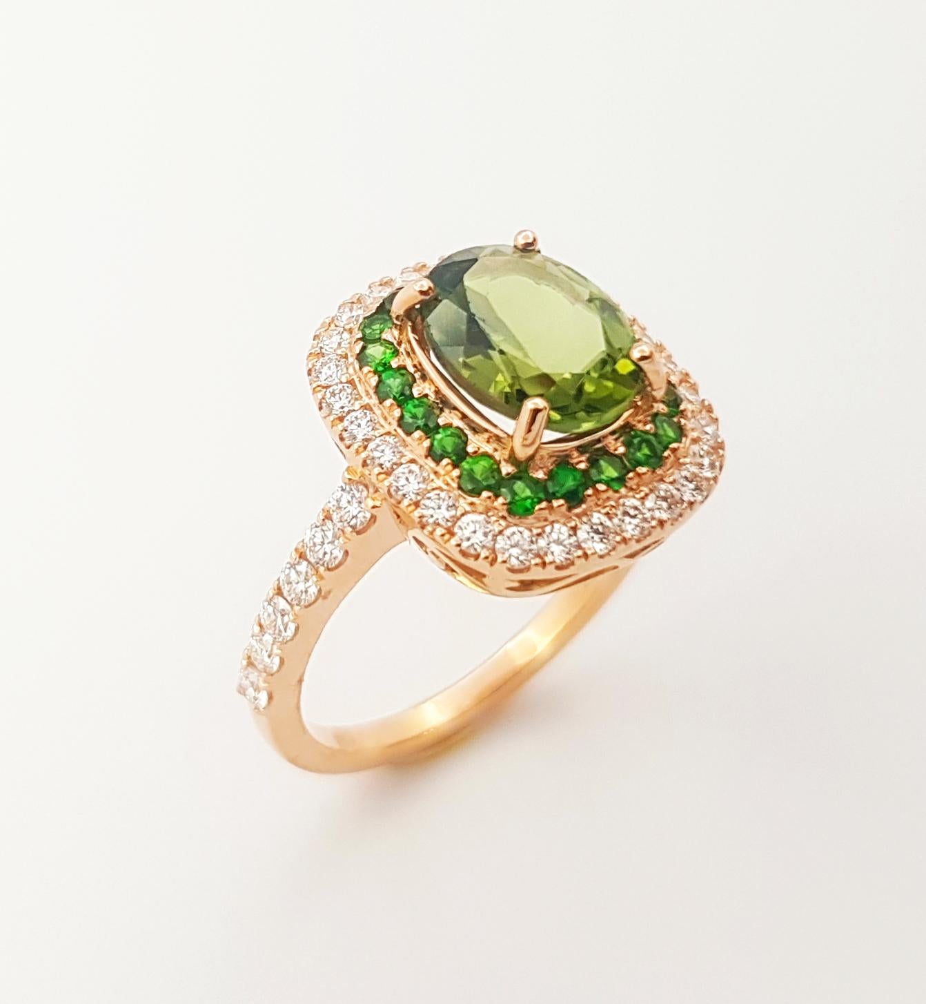 Green Sapphire, Tsavorite and Diamond Ring set in 18K Rose Gold Settings For Sale 5