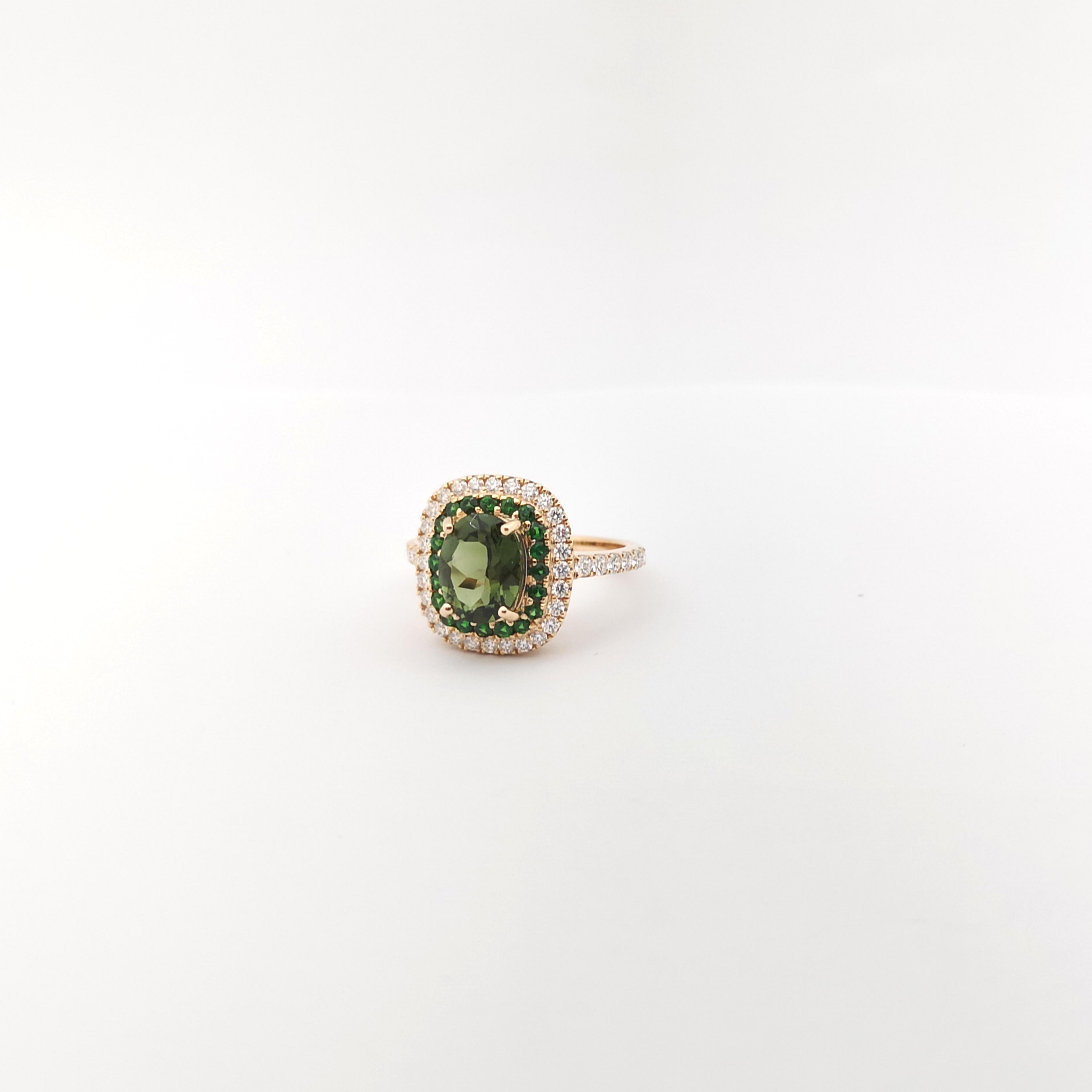 Green Sapphire, Tsavorite and Diamond Ring set in 18K Rose Gold Settings For Sale 6