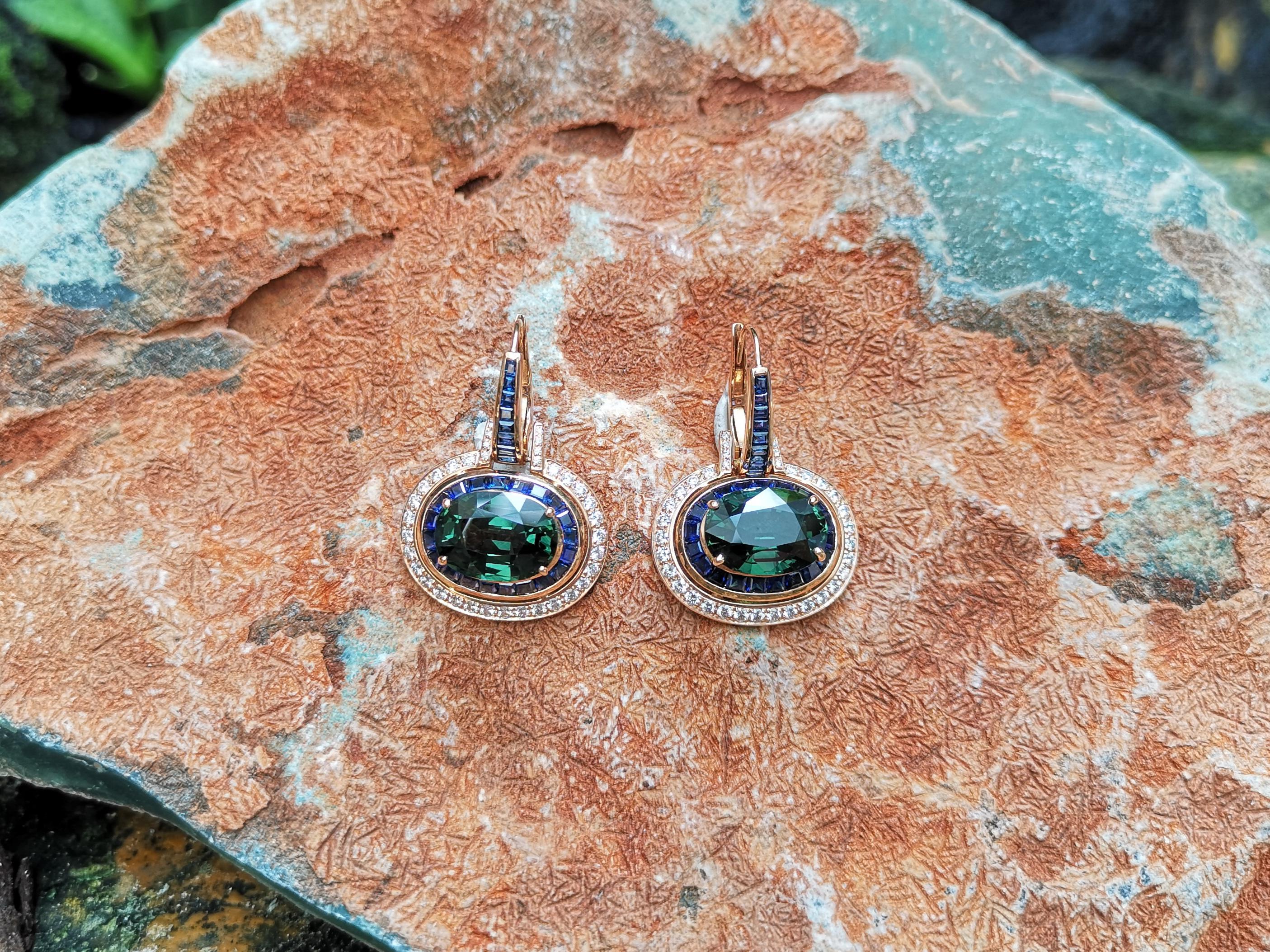Contemporary Green Sapphire with Blue Sapphire and Diamond Earrings in 18 Karat Rose Gold For Sale