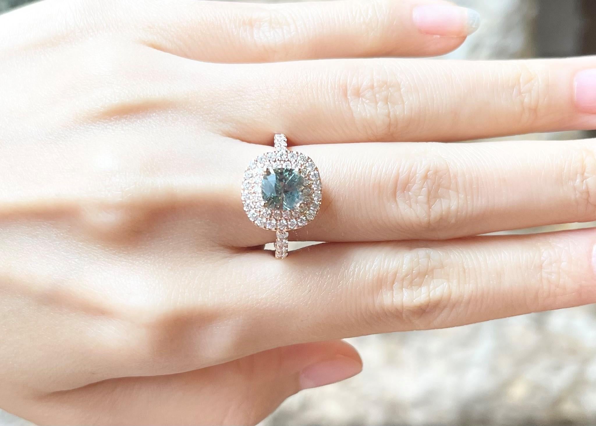 Women's Certified Unheated Green Sapphire with Diamond Ring set in 18K Rose Gold For Sale