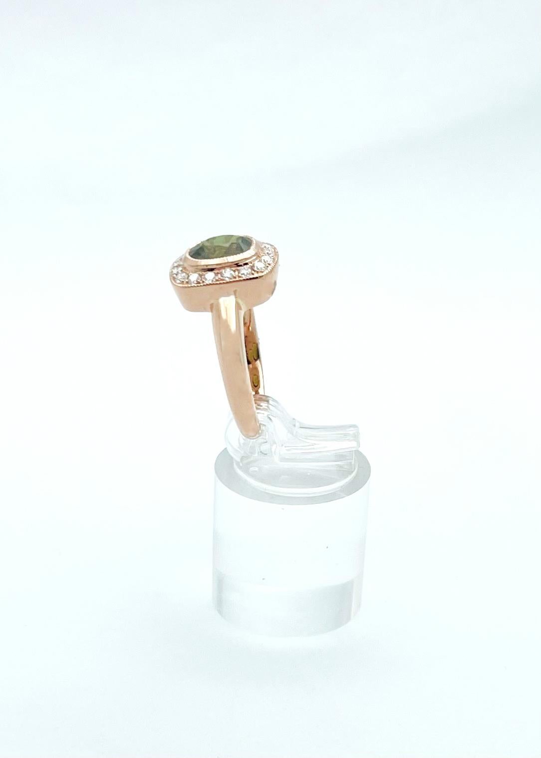 Green Sapphire with Diamond Ring set in 18K Rose Gold Settings For Sale 1