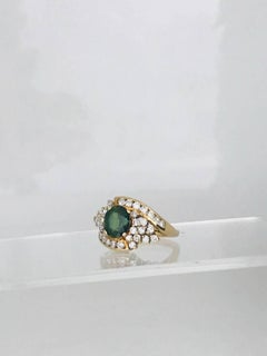 Green Sapphire 1.50 Carat Ring with 1.50 Carat Diamond, Retro Cluster