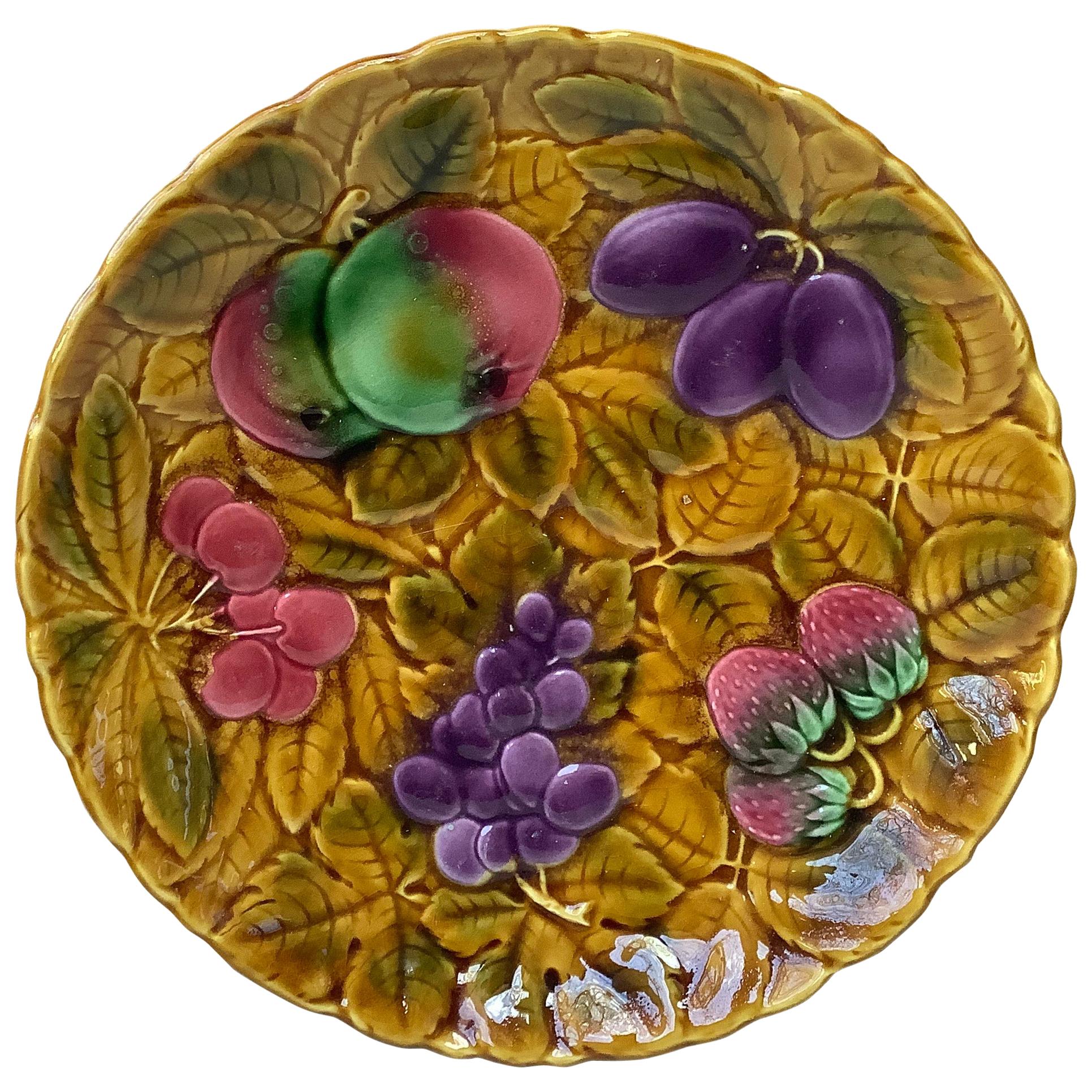 Majolica Platter with Fruits Sarreguemines, circa 1930