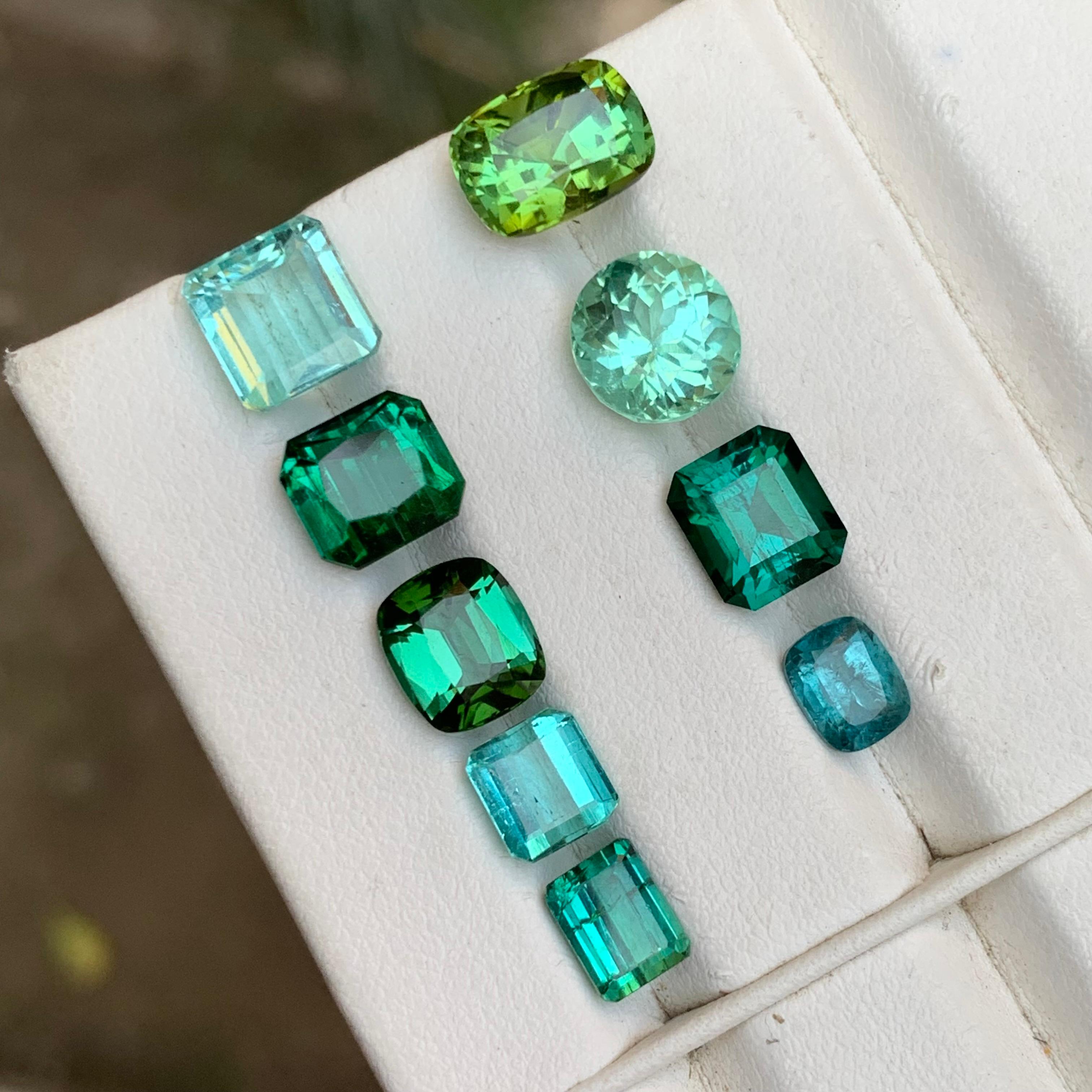 Grün und Seafoam Mixed Color Natural Turmalin Lose Edelsteine Lot für Ring, Ohrringe, Halskette Anhänger, Armband oder jede andere Schmuck Einstellung Cushion & Emerald Cut!!!

💎 EDELSTEINART: Turmalin
⚖️ GEWICHT: 20,82 Karat
FORM & SCHNITT: