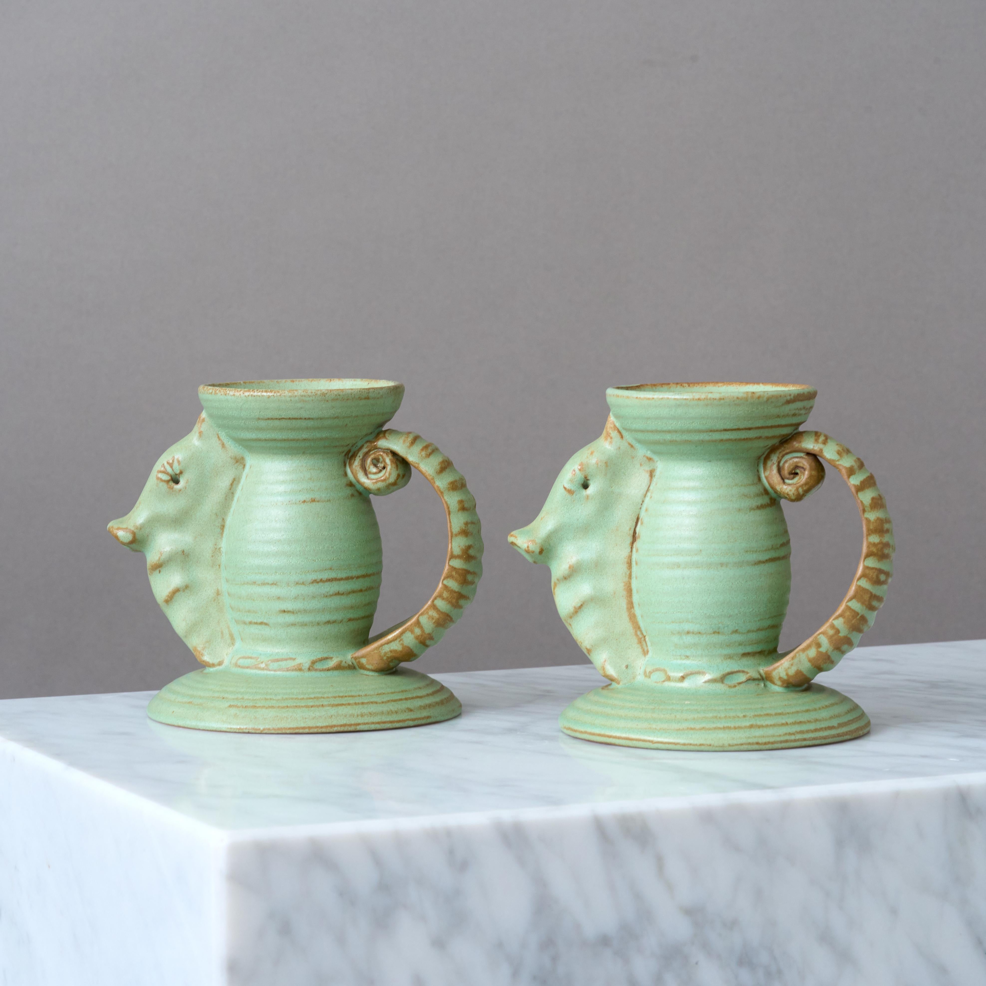 Bougeoirs Art Deco hippocampe vert Andersson & Johansson, Höganäs Suède années 1930 Bon état - En vente à Malmö, SE