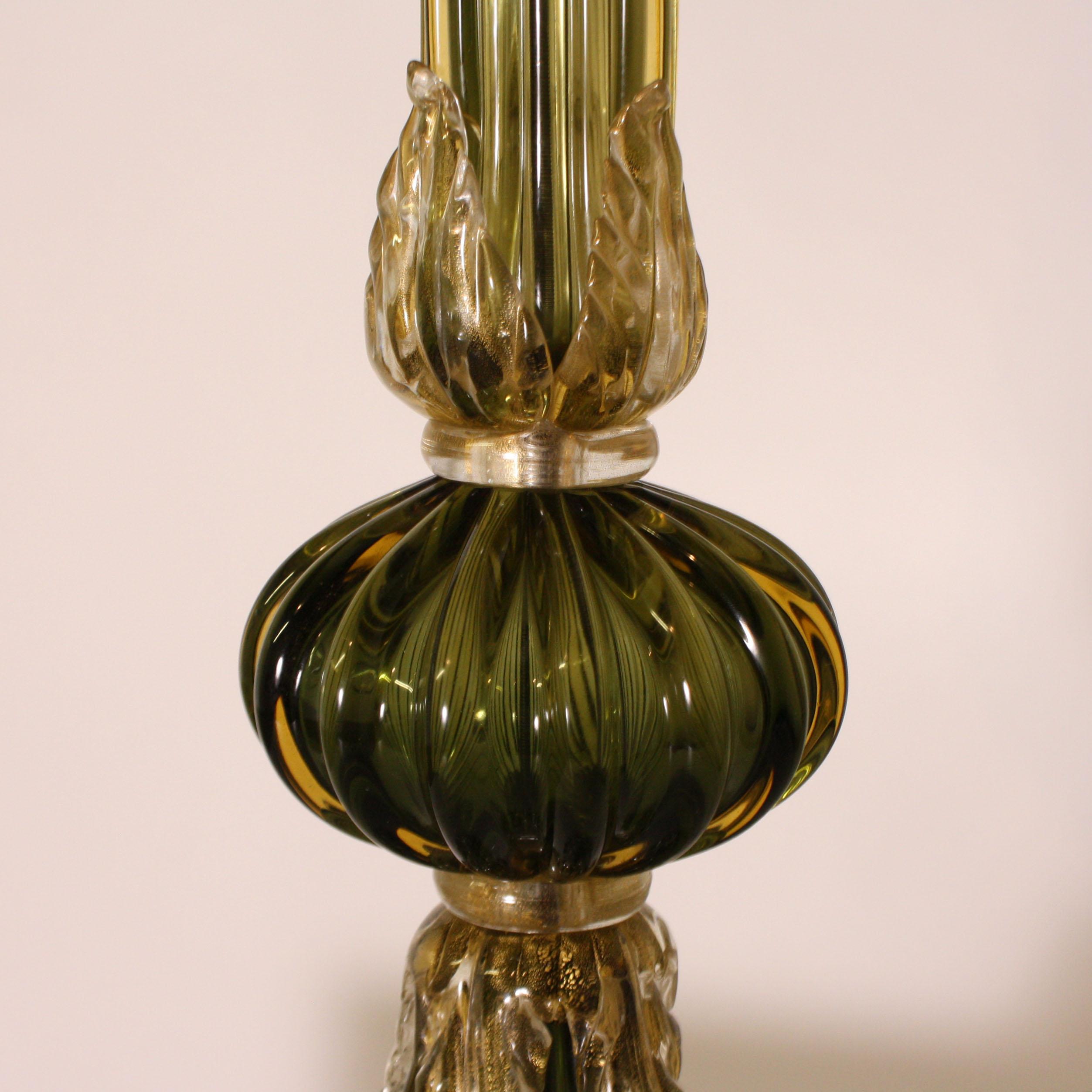 Italian Green Seguso for Marbro Lamp with Gold Leaves, circa 1960