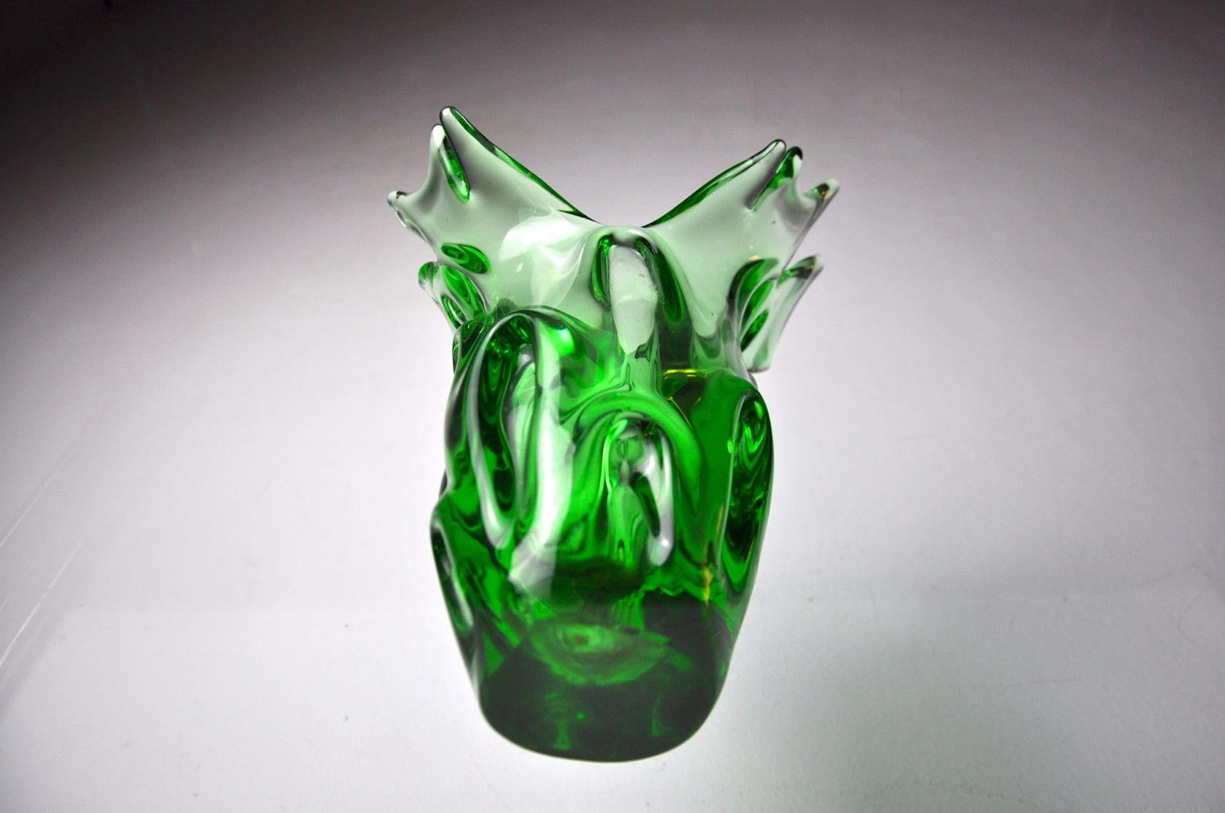 Green Seguso Vase in Murano Glass, Italy, 1960 For Sale 1