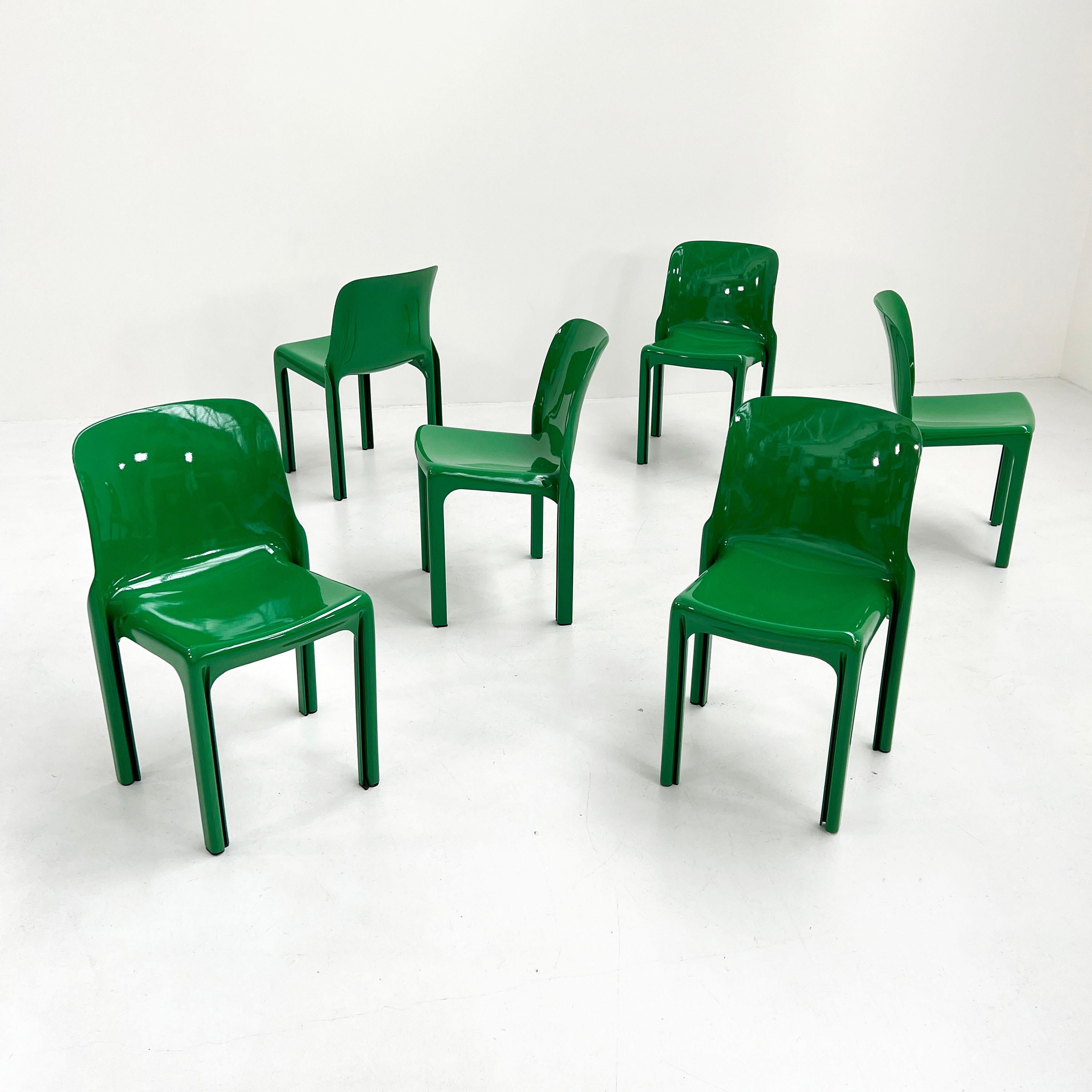 Mid-Century Modern Green Selene Chair by Vico Magistretti for Artemide, 1970s