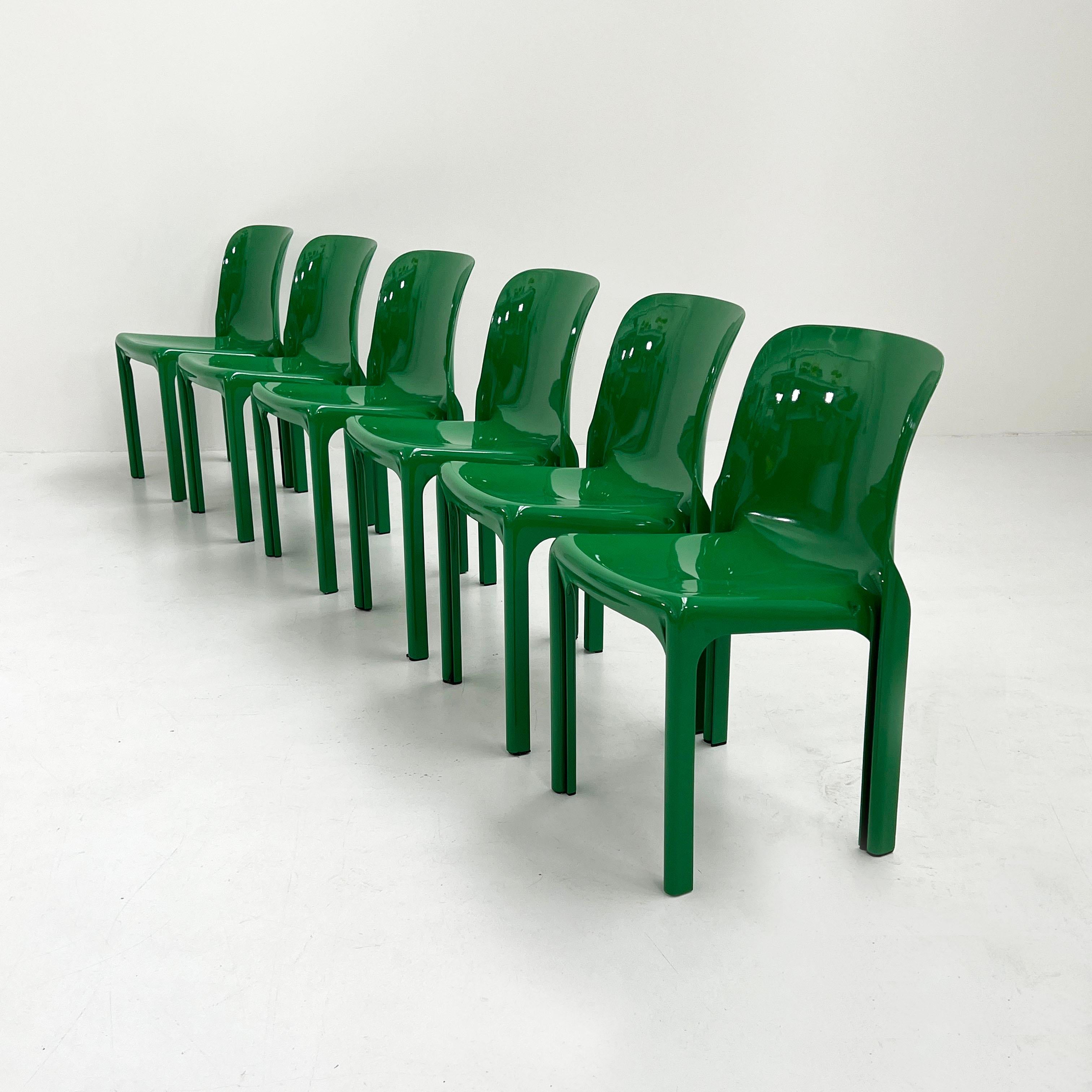 Green Selene Chair by Vico Magistretti for Artemide, 1970s In Good Condition In Ixelles, Bruxelles