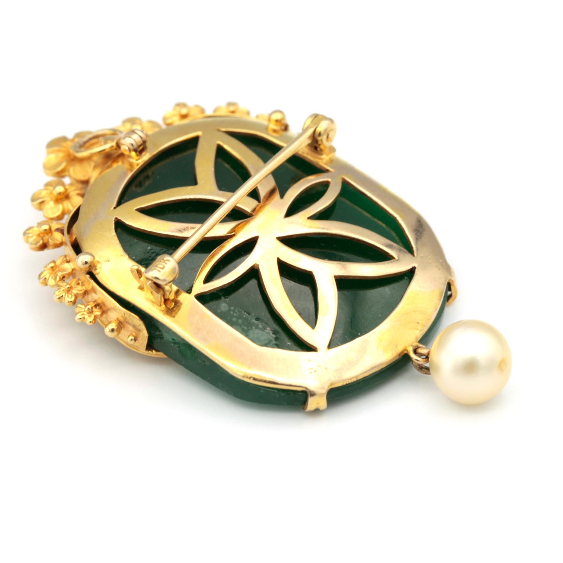 Women's or Men's Green Semi Precious Gemstone, Diamonds and Pearl Brooch Pin For Sale