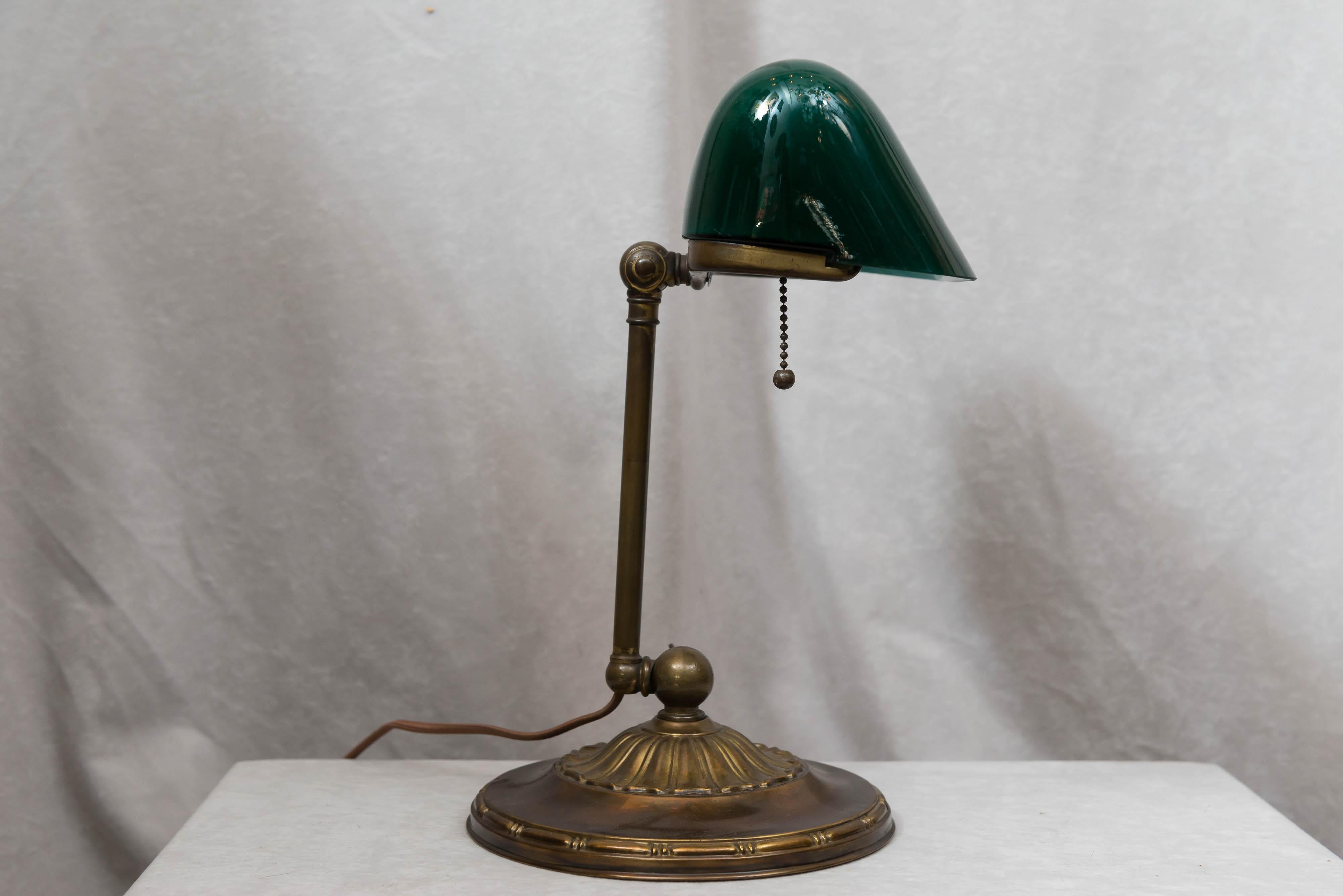 Hand-Crafted Green Shade Banker's Lamp, circa 1917 by the Emeralite Co.