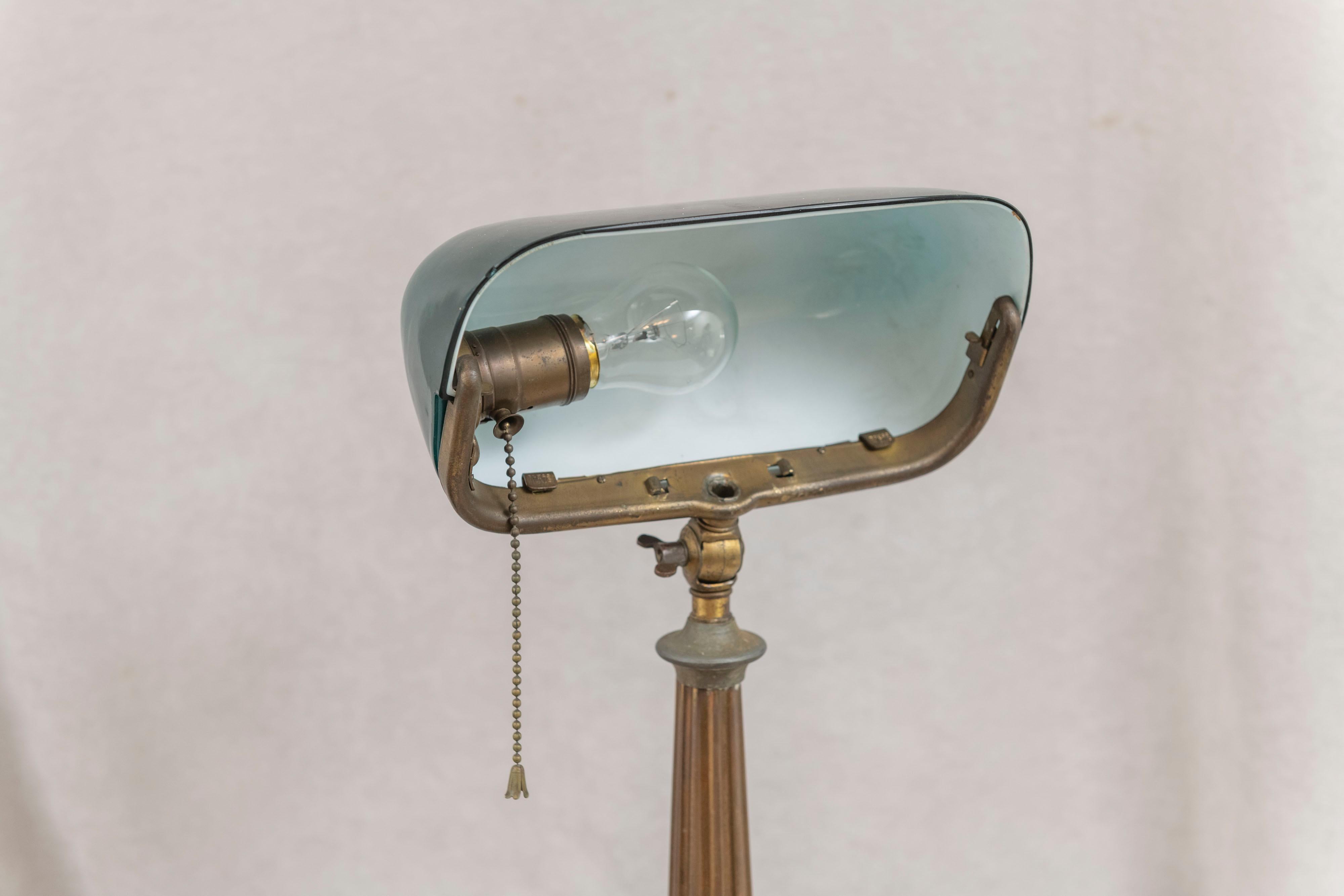 Early 20th Century Green Shade Banker's Lamp, Emeralite, ca. 1917