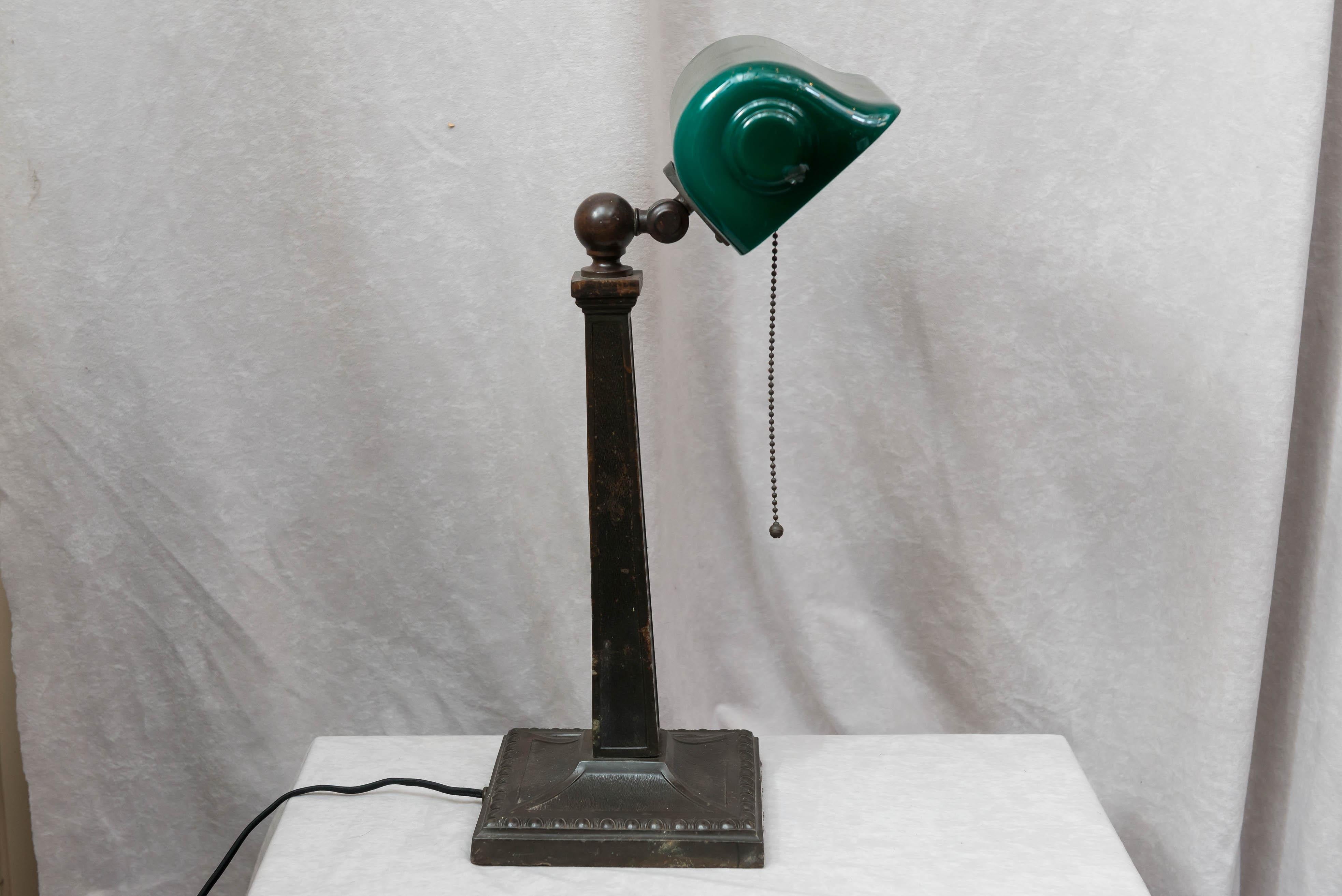 Early 20th Century Green Shaded Banker's Lamp, Signed Verdelite, circa 1917