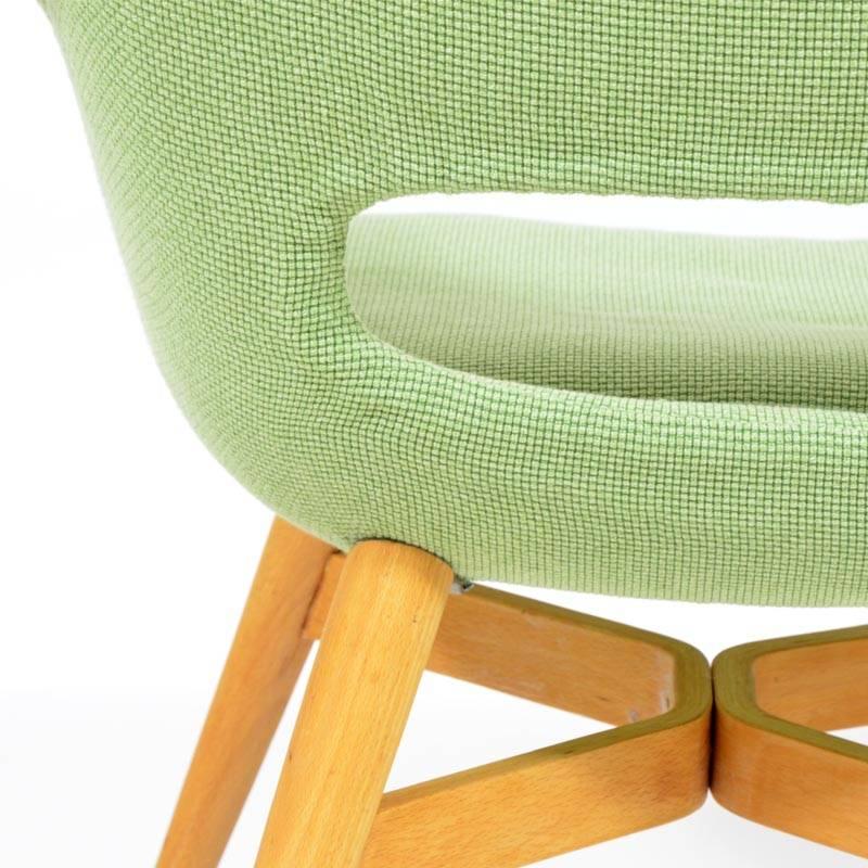 Green Shell Chair by Miroslav Navrátil, 1960s For Sale 1