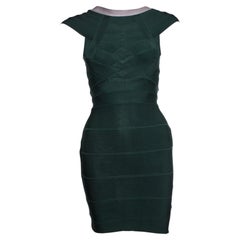 Green sleeveless bodycon dress