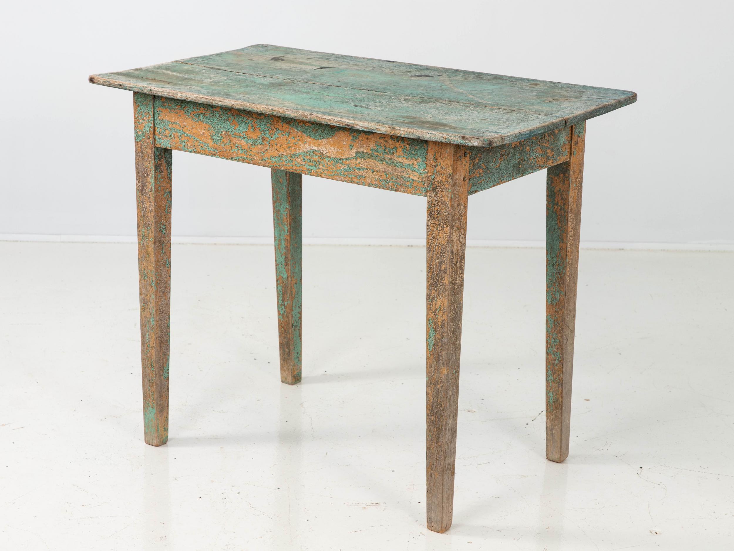 small green table