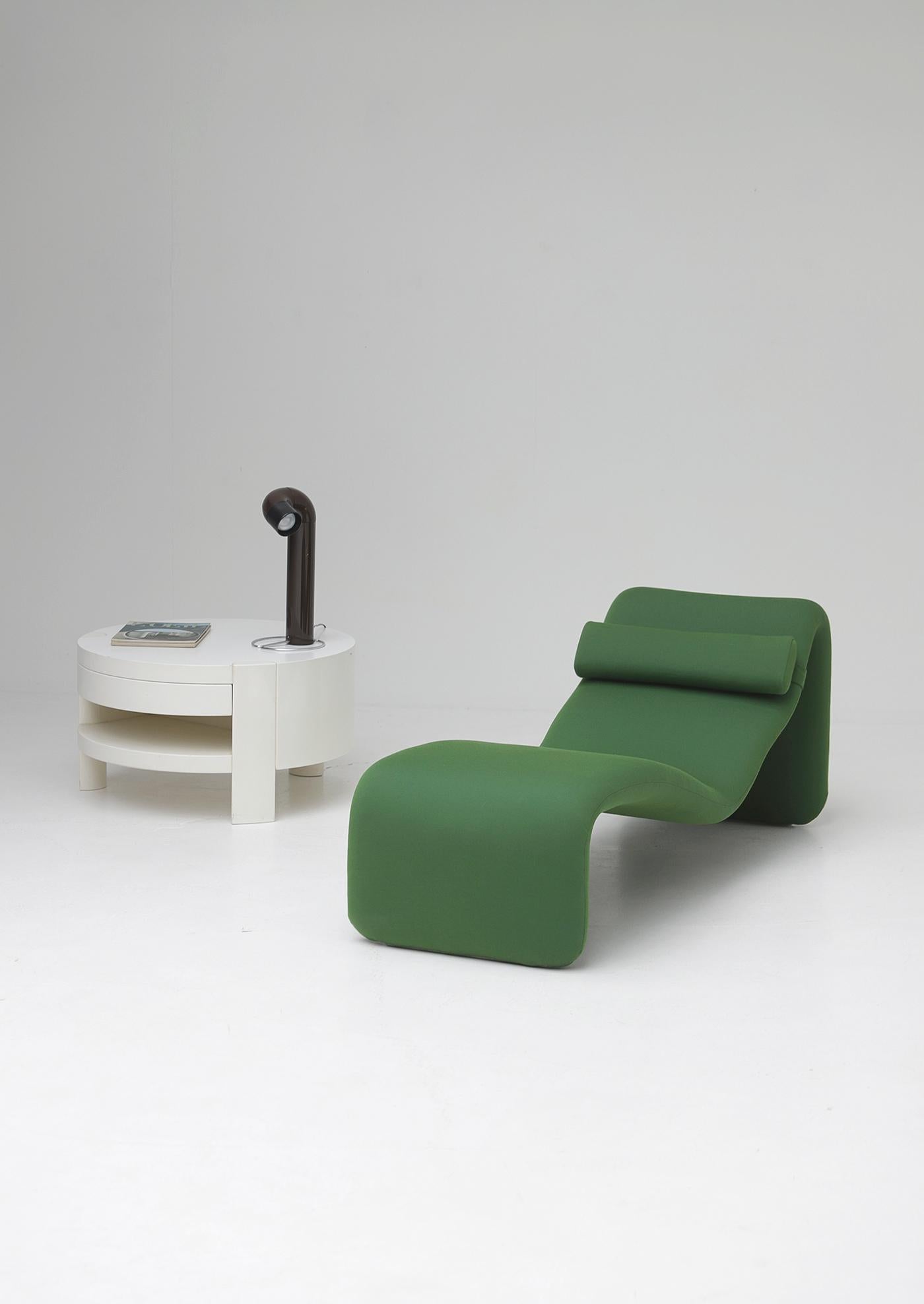 Sedia lounge Djinn di Olivier Mourgue per Airborne 1964, in stile green space age in vendita 4