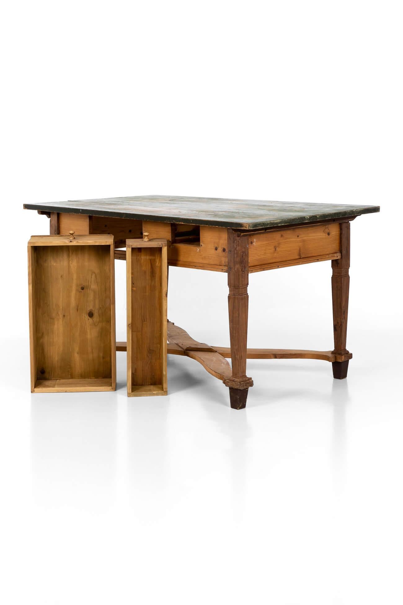 Hand-Crafted Green Spanish Preparation Table For Sale