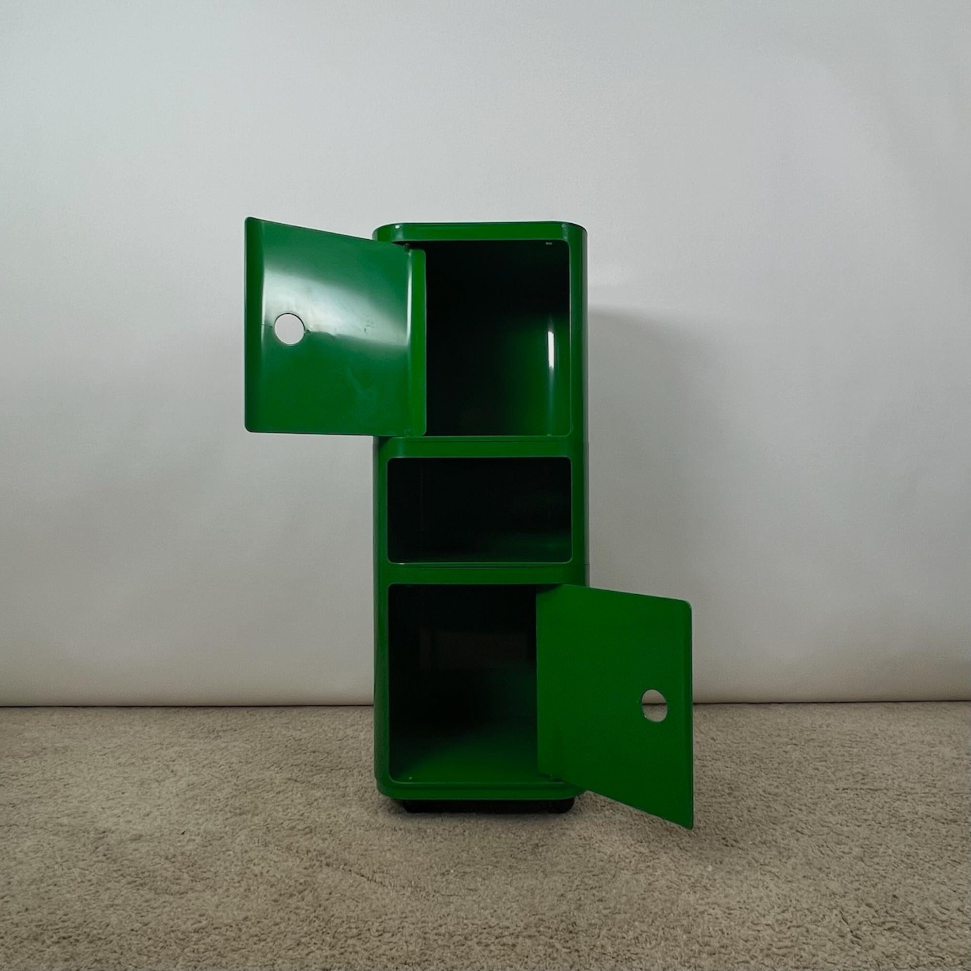 Mid-20th Century Green Squared Cabinet Kartell Componibili by Anna Castelli Ferrieri, 1960s