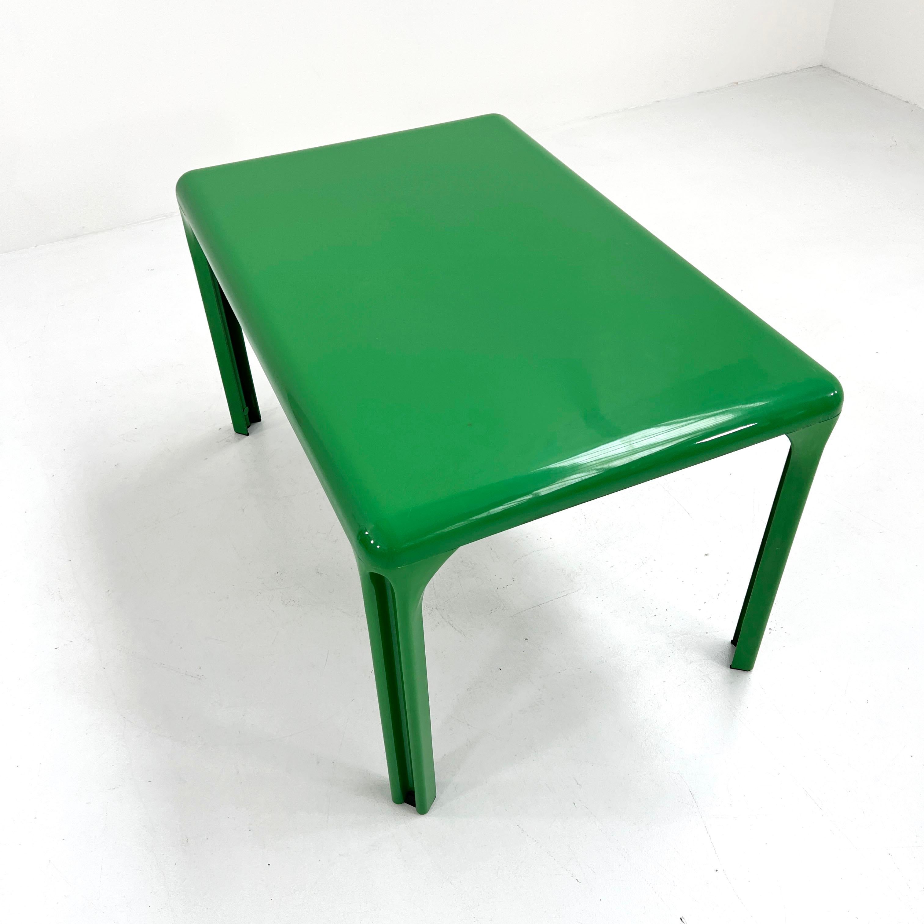 Green Stadio 120 Dining Table by Vico Magistretti for Artemide, 1970s In Good Condition In Ixelles, Bruxelles