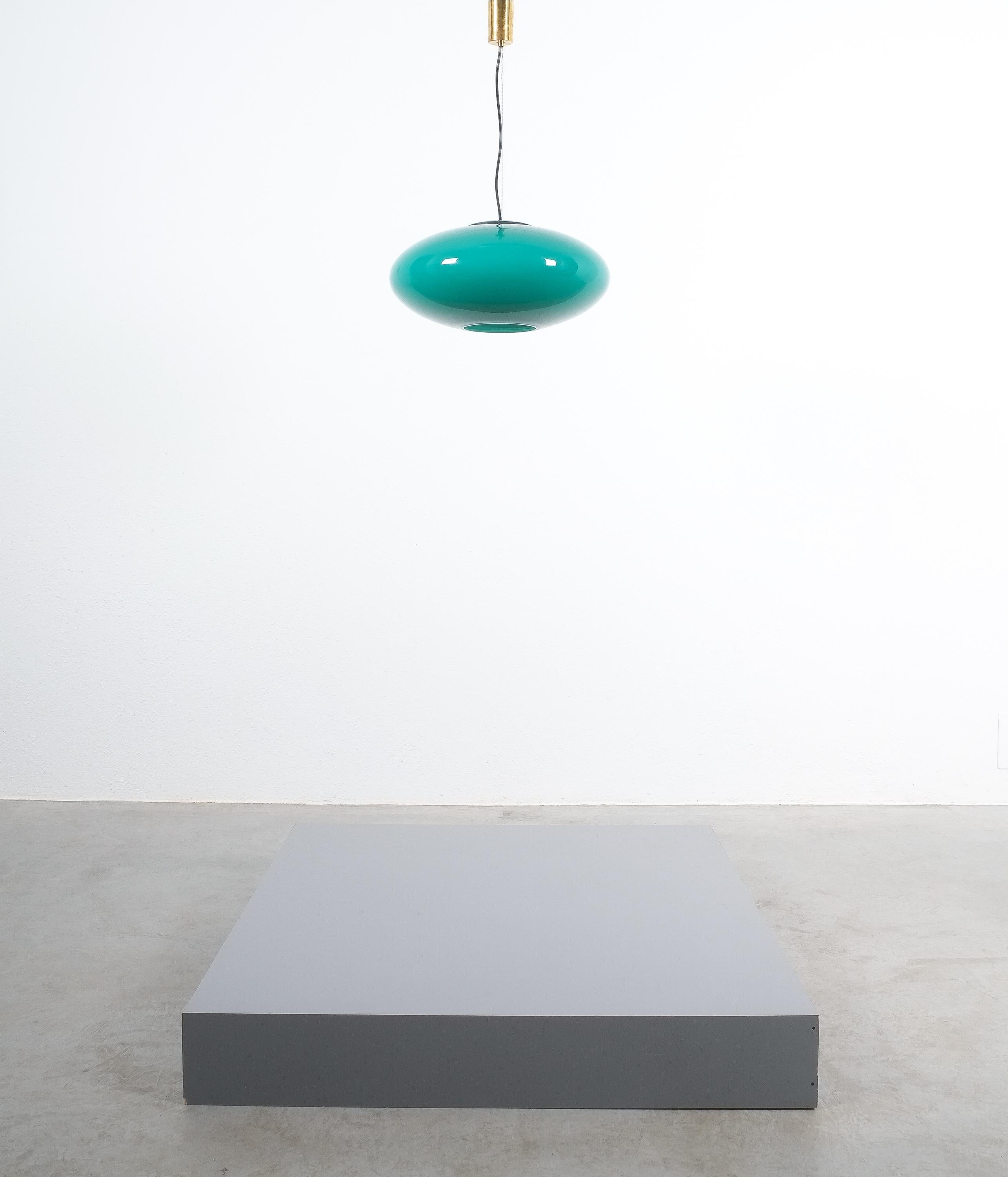 Mid-Century Modern Green Stilnovo Glass Ball Pendant Lamp, Midcentury, Italy