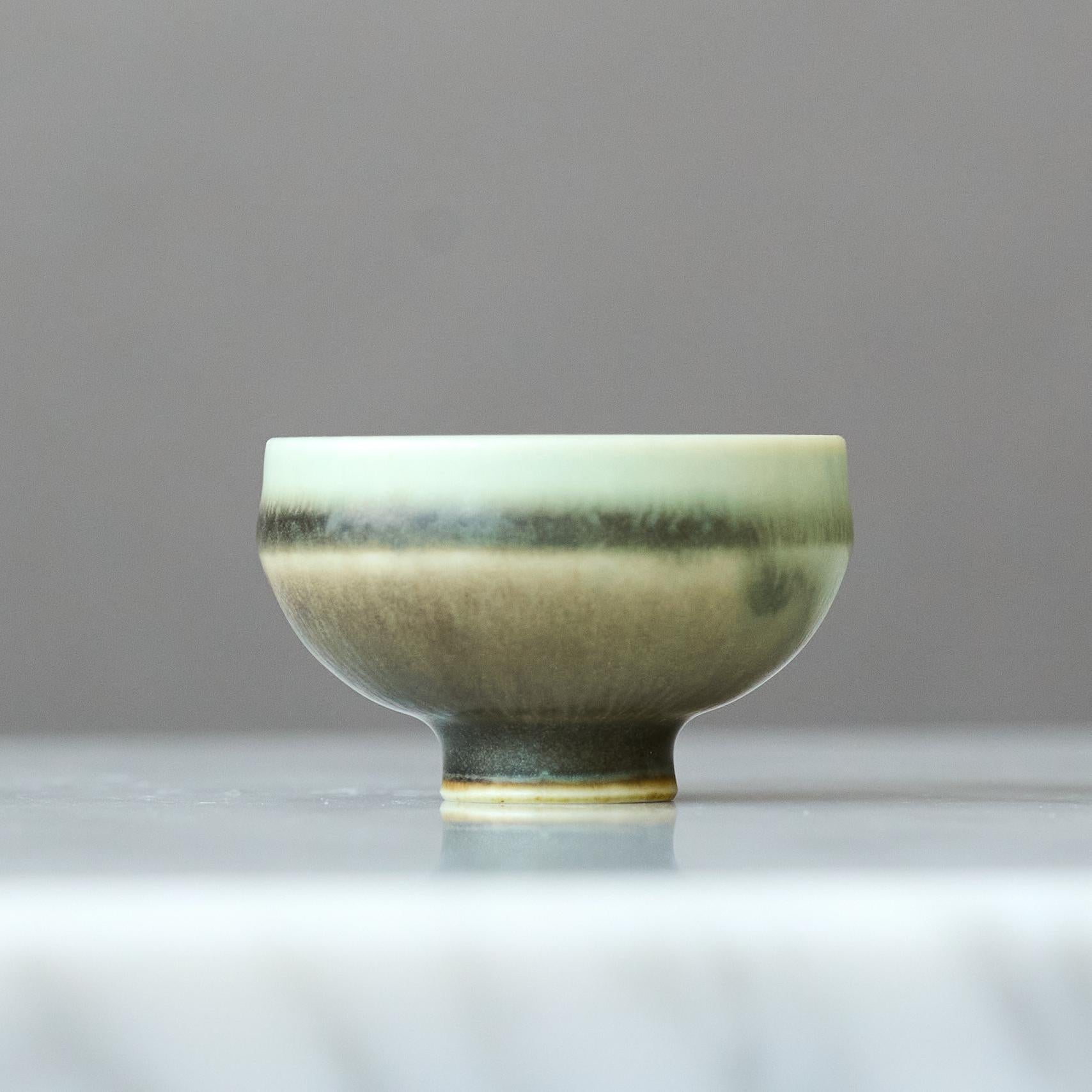 Ceramic Green Stoneware Miniature Bowl by Berndt Friberg. Gustavsberg, Sweden, 1960s For Sale