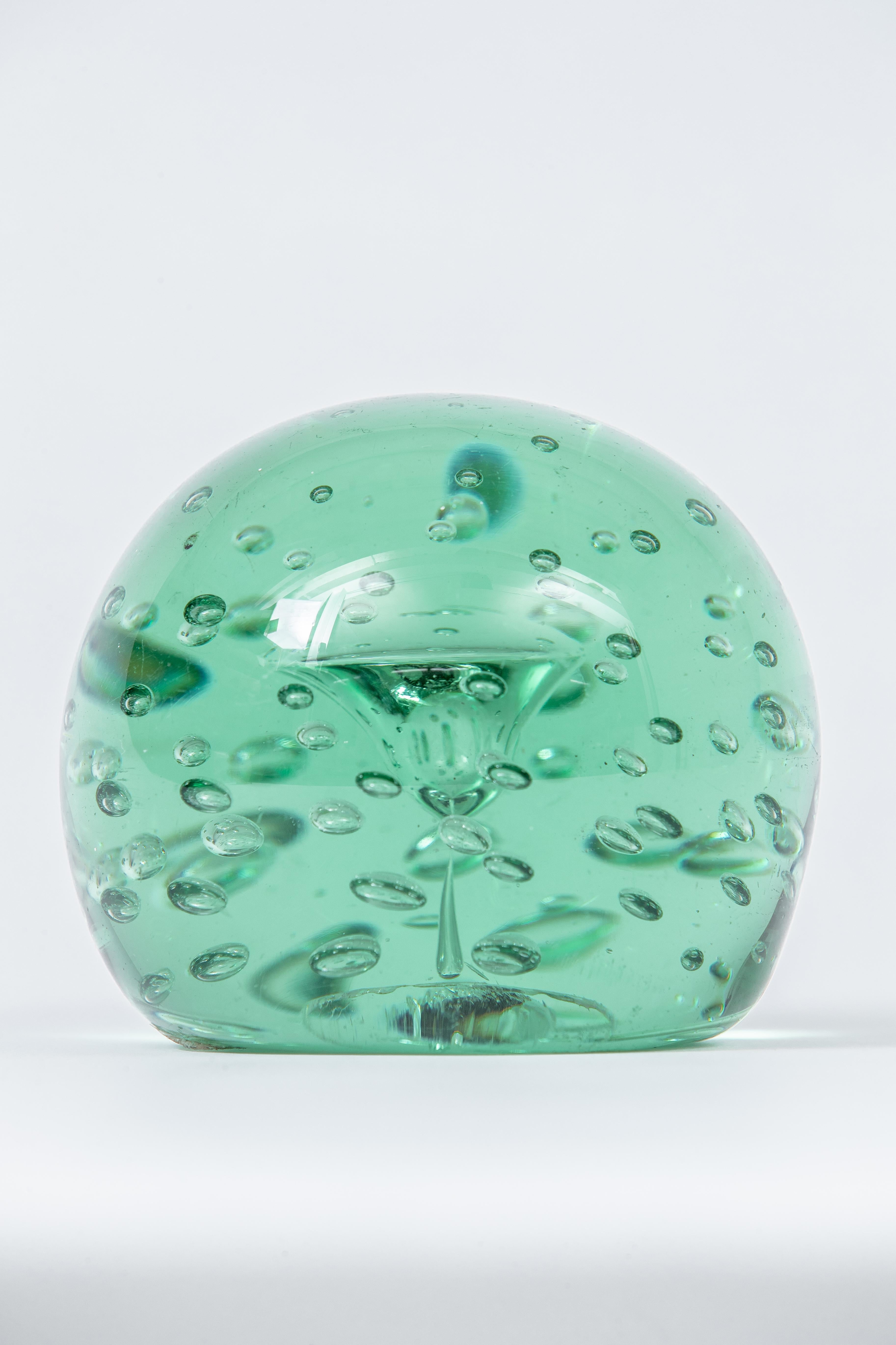 Green Sulfur Glass Orb Paperweight Sculpture, Italy, 1960s In Good Condition In New York, NY