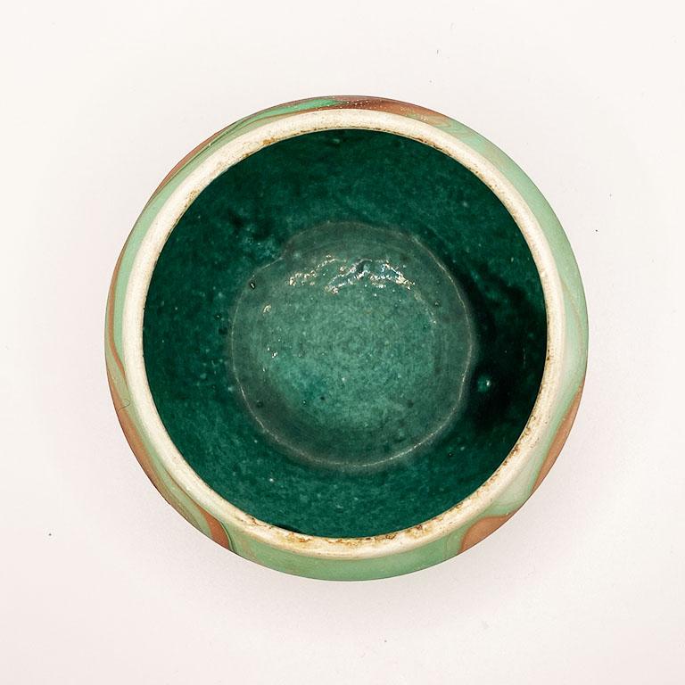 swirl pottery