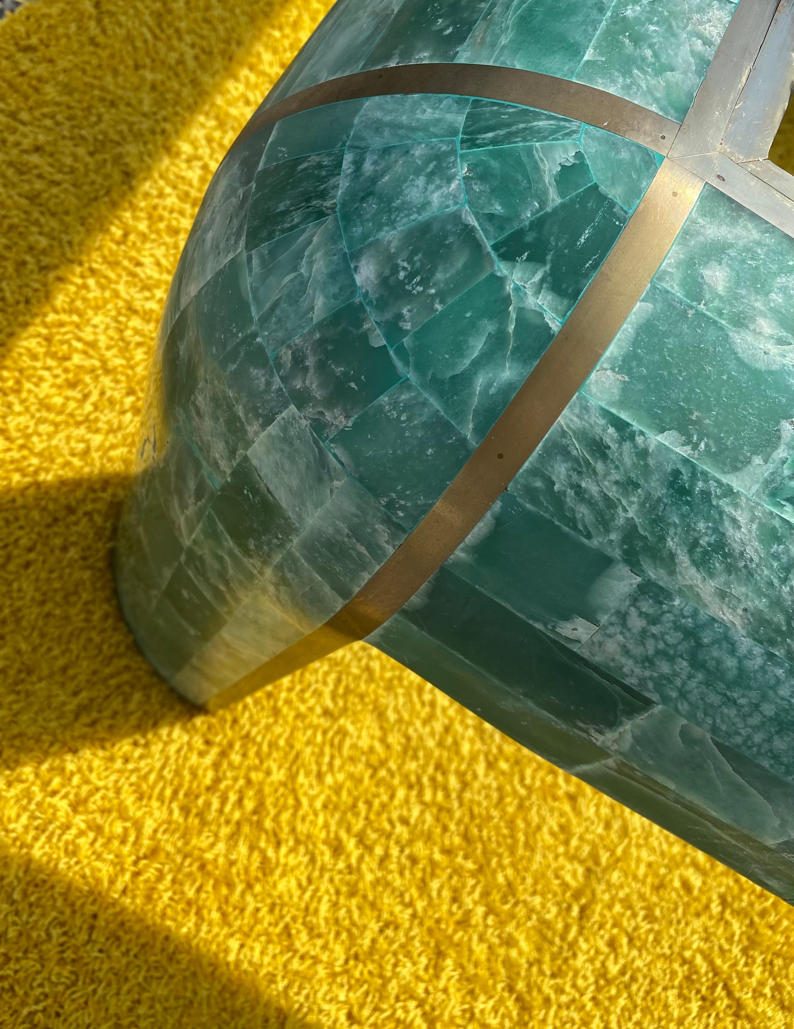 Loungetisch aus grünem Marmor mit Mosaik von Casa Bique 1970s im Angebot 5