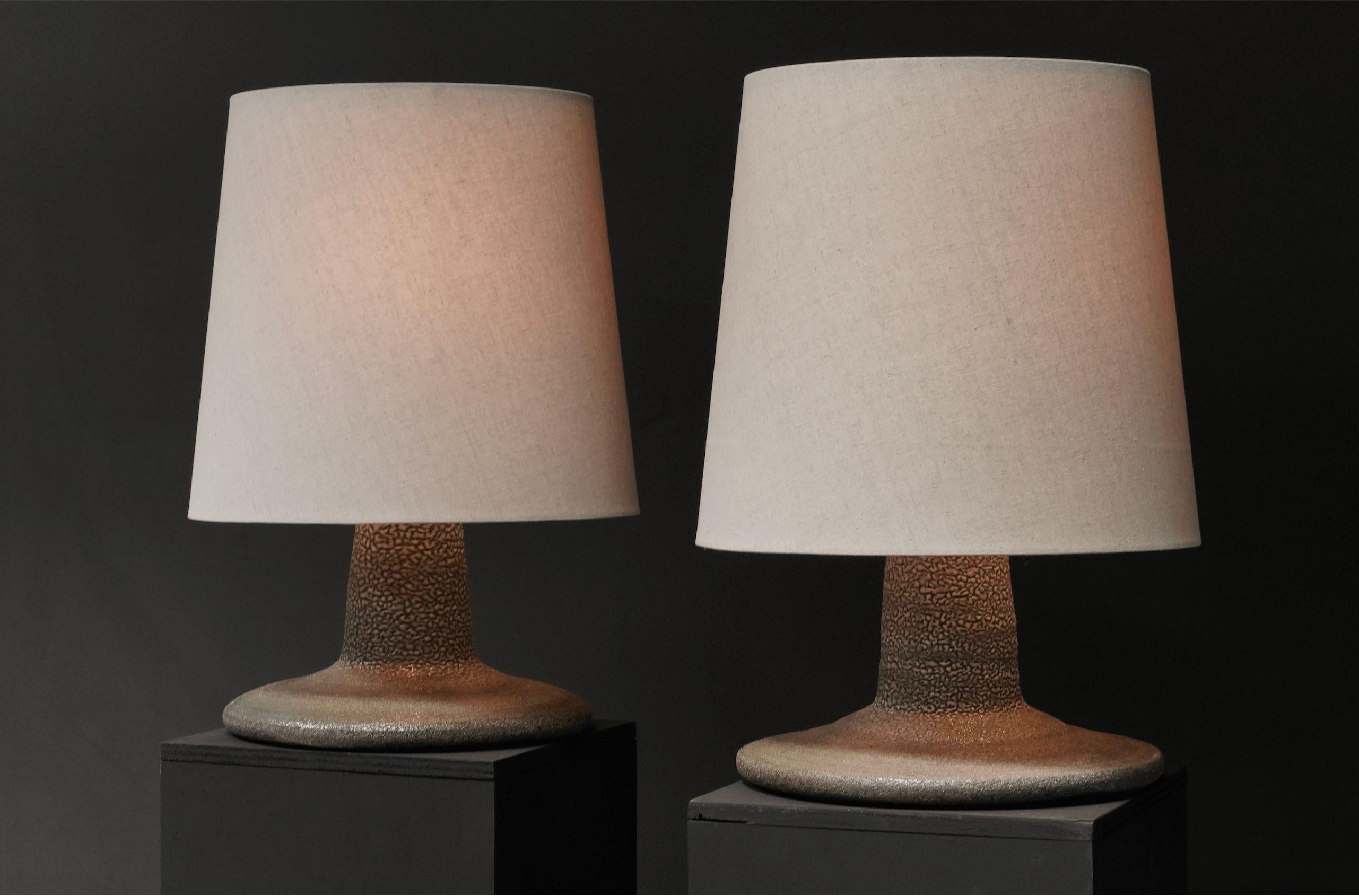 Green Textured Ceramic Table Lamp In New Condition For Sale In Los Angeles, CA