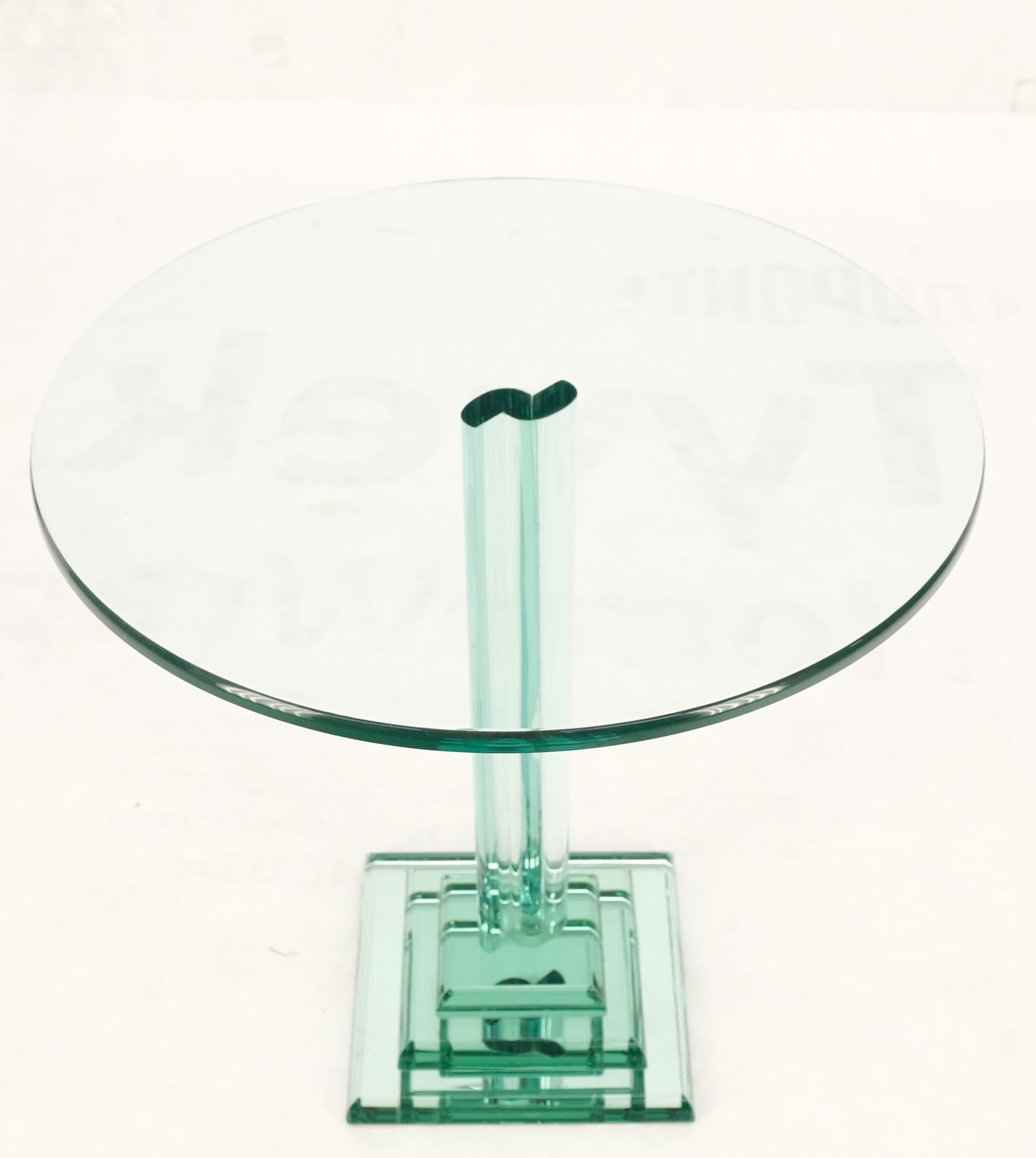 Green Tint Round Glass End Side Lamp Occasional Table Stand Pedestal Mid Century For Sale 6