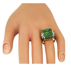 Green Tourmaline 0.50ct Diamond 18k Gold Ring