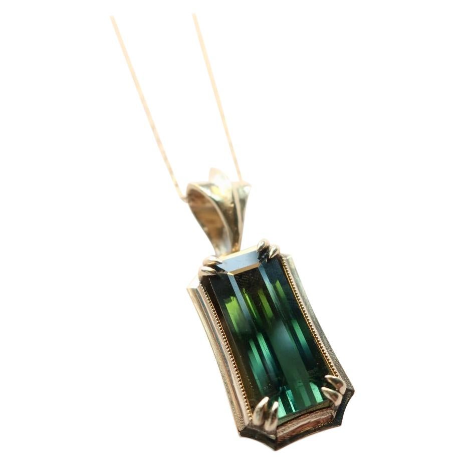 Green Tourmaline 14 Karat Yellow Gold Pendant For Sale