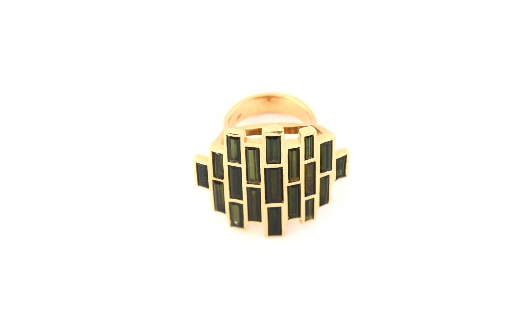 Art Deco Green Tourmaline 18 Karat Gold Ring Yellow Sapphire For Sale