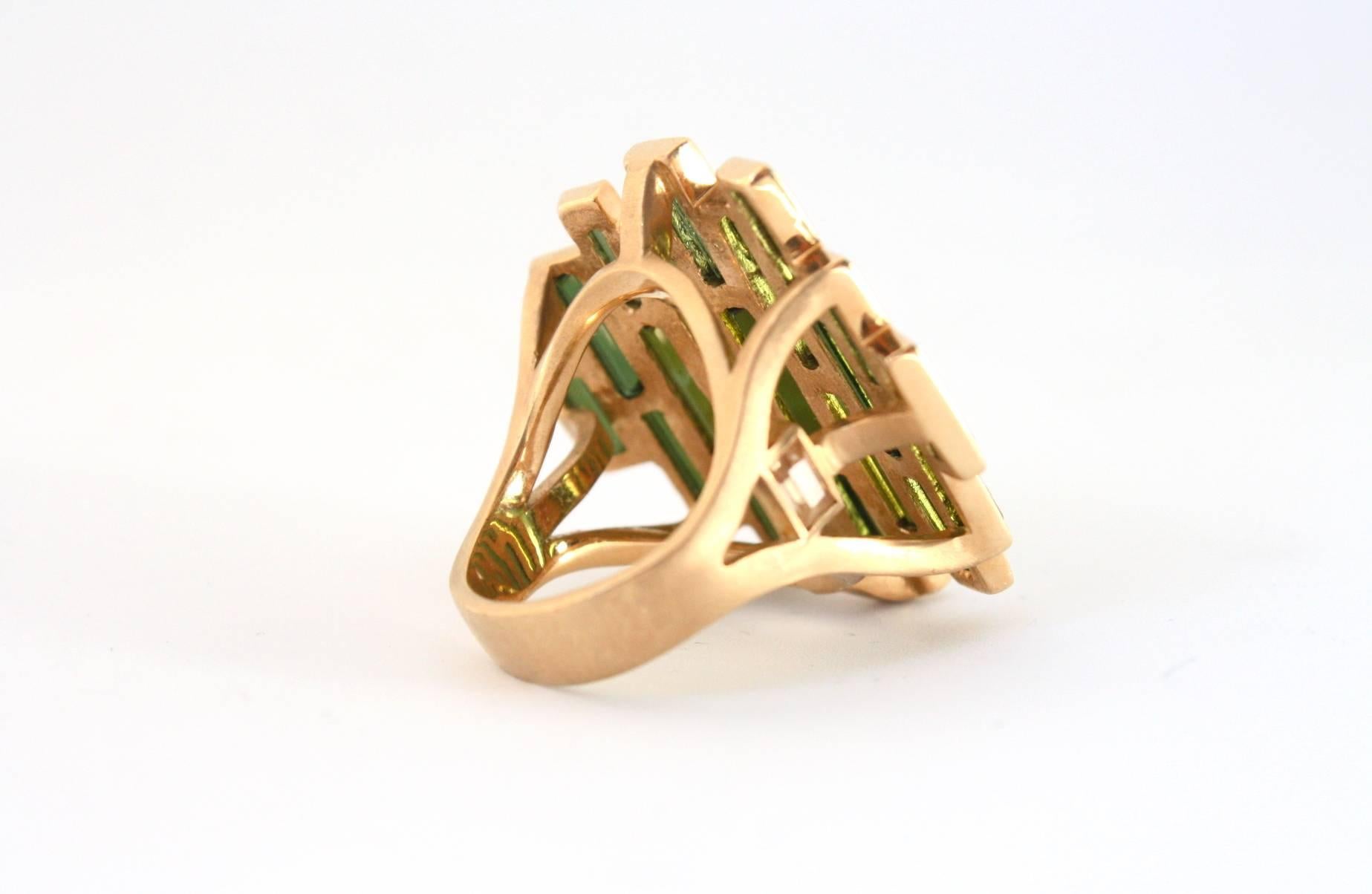 Grüner grüner Turmalin 18 Karat Gold Ring Gelber Saphir im Angebot 1