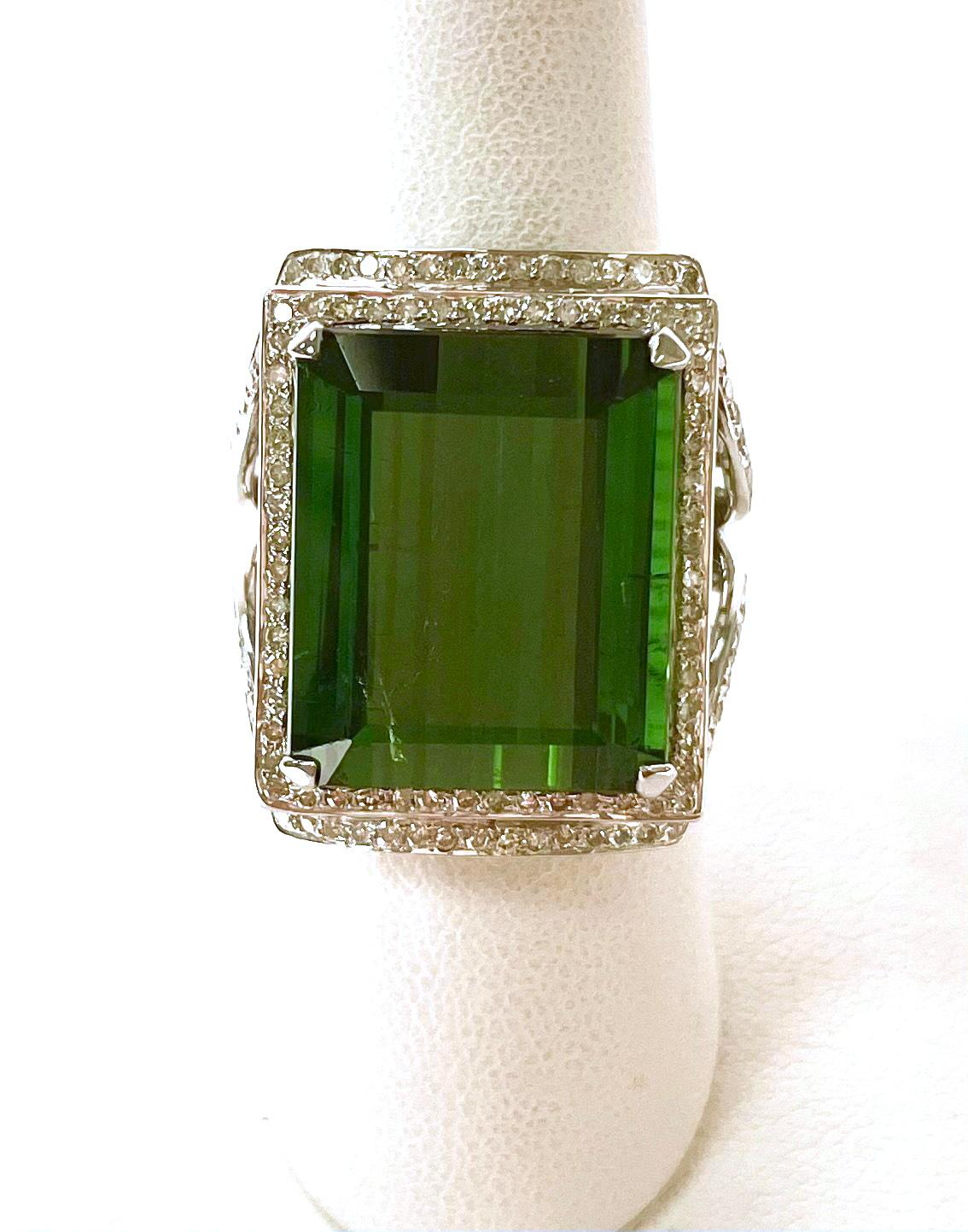 Green Tourmaline 25.2cts Emerald Cut with Pave Diamonds Ring For Sale 1