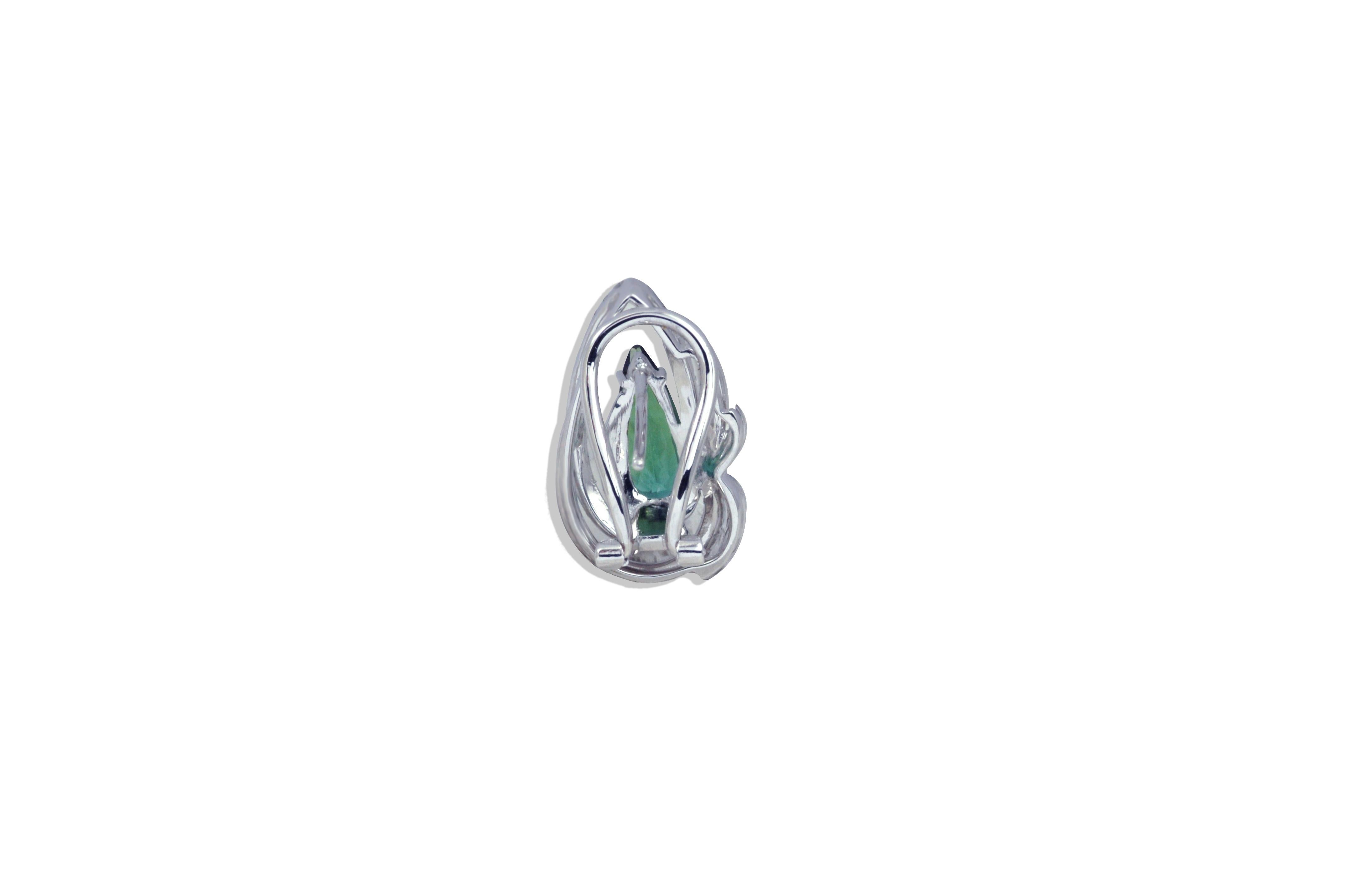 Pear Cut Green Tourmaline 2.92 Carat, Diamond 0.96 ct Earrings in 18k White Gold Settings For Sale